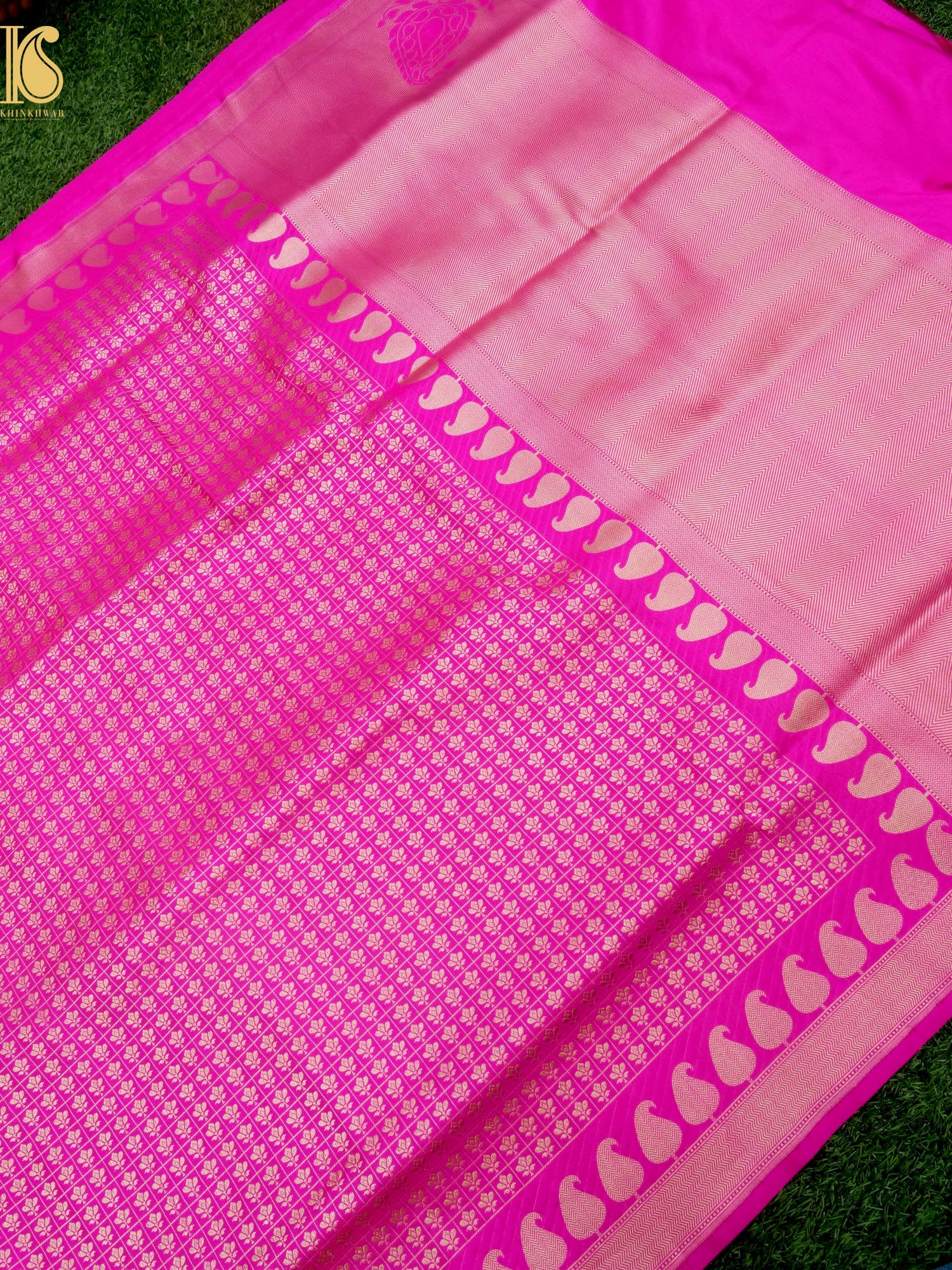 Handloom Banarasi Katan Silk Brocade Saree with Konya Pallu