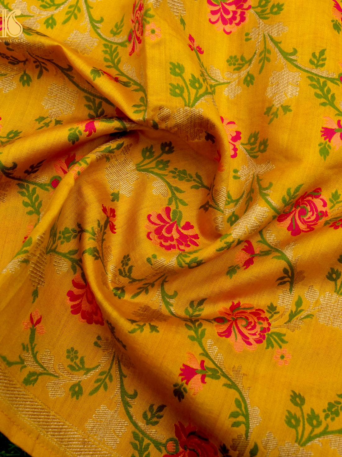 Pure Chiniya Silk Banarasi Woven Stole