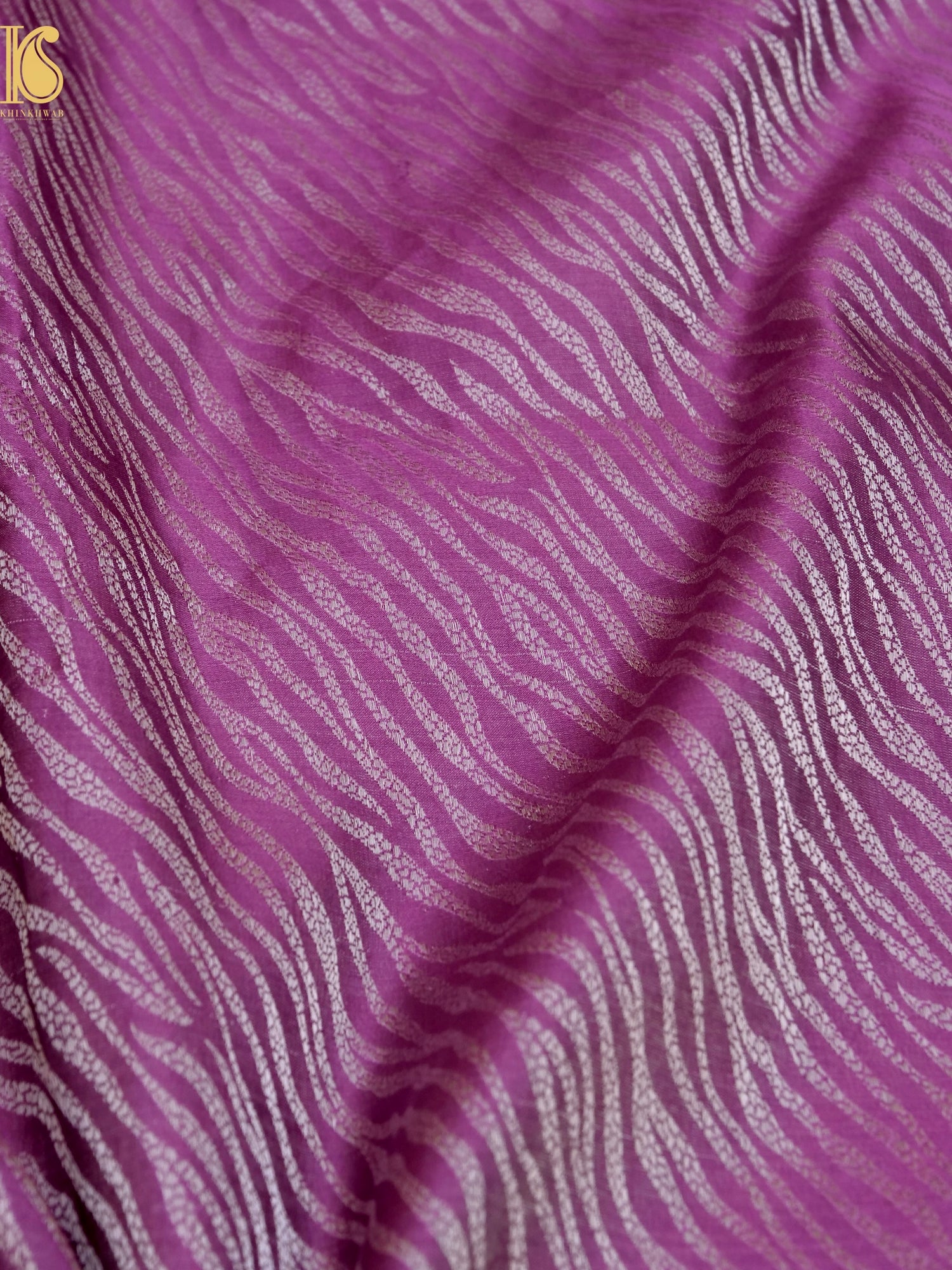 Handloom Banarasi Katan Silk Zari Tanchoi Saree