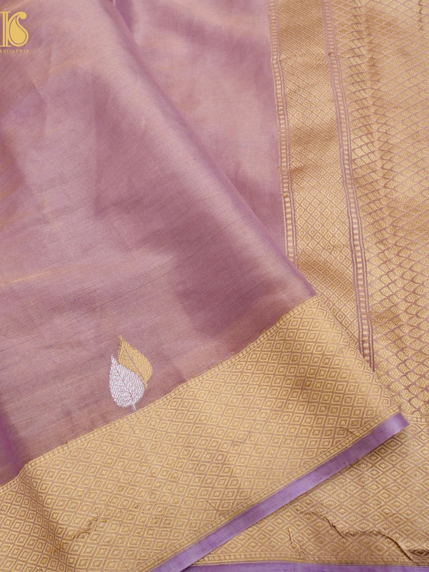 Handloom Banarasi Pure Tissue Silk Kadwa Saree