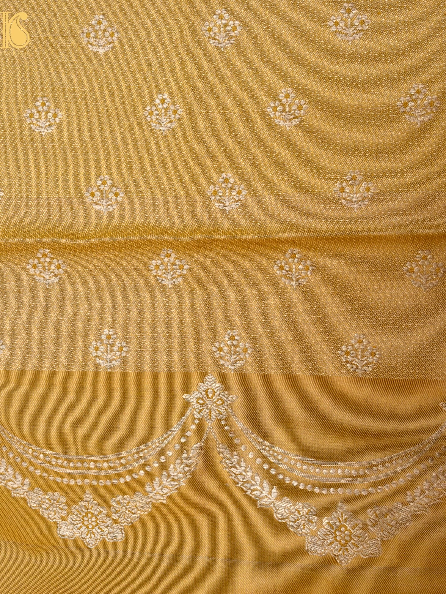 Handloom Banarasi Katan Silk Ektara Saree