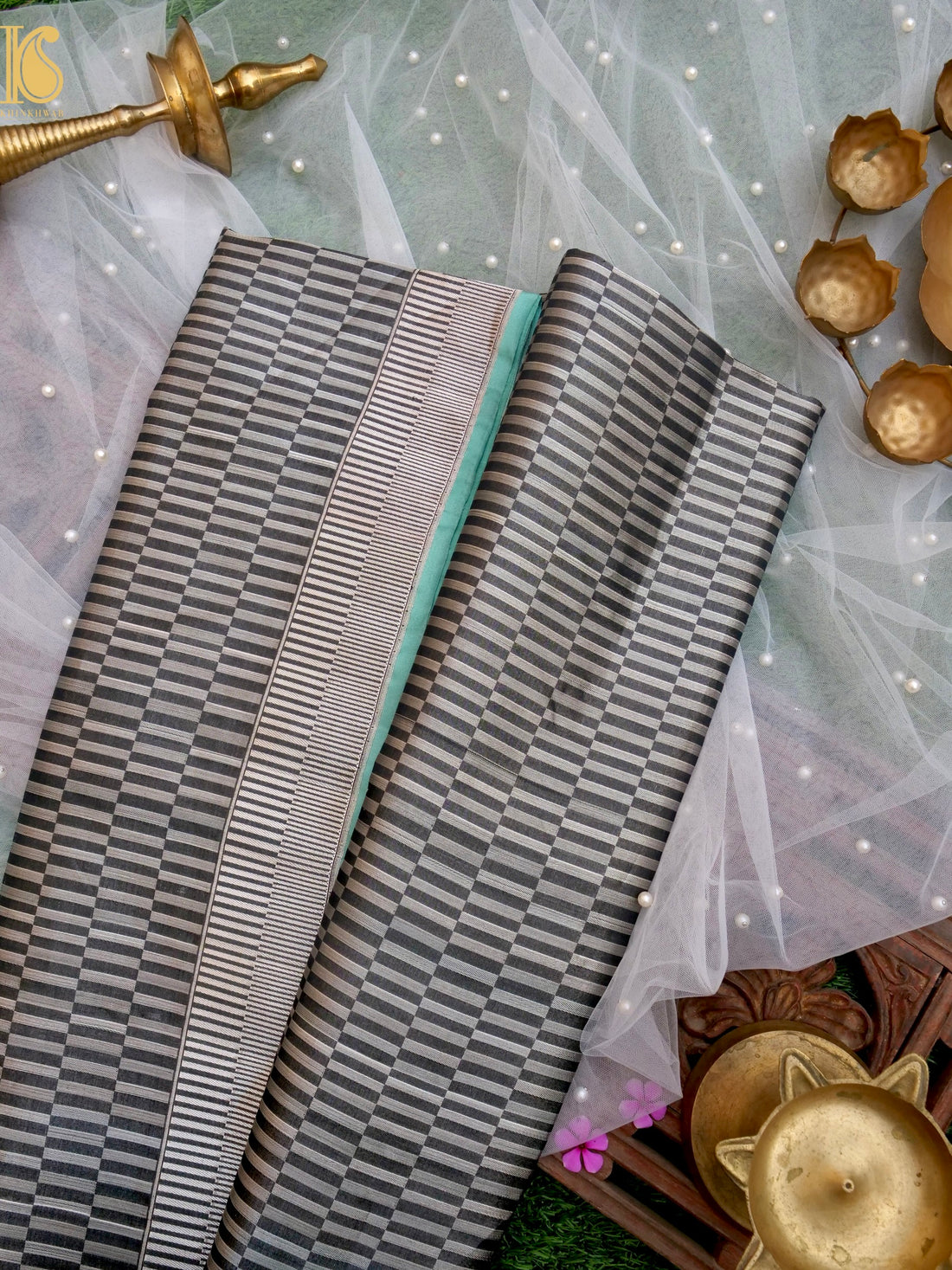 Handwoven Pure Katan Satin Silk Tanchoi Banarasi Saree