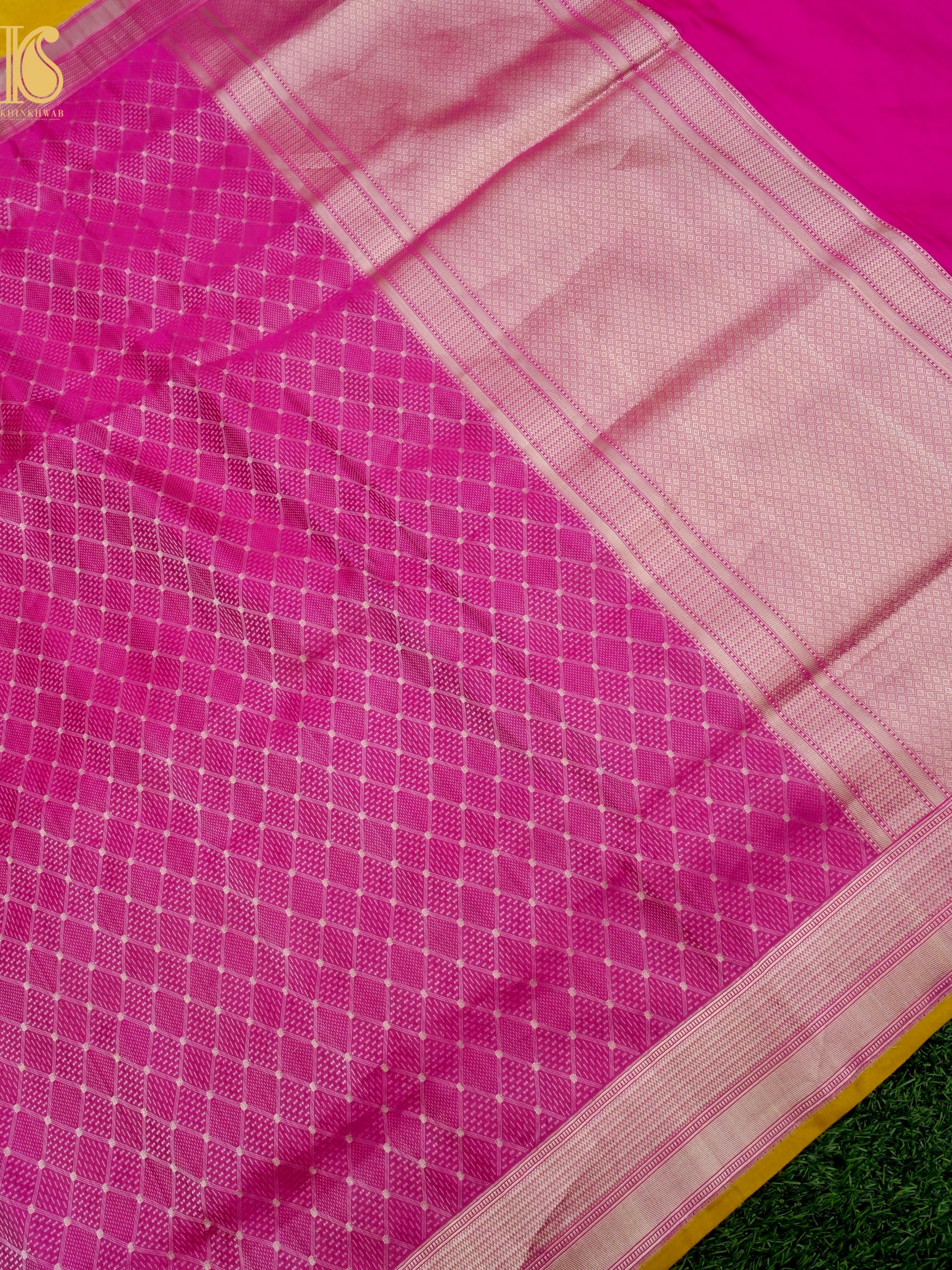 Handwoven Pure Katan Satin Silk Tanchoi Banarasi Saree