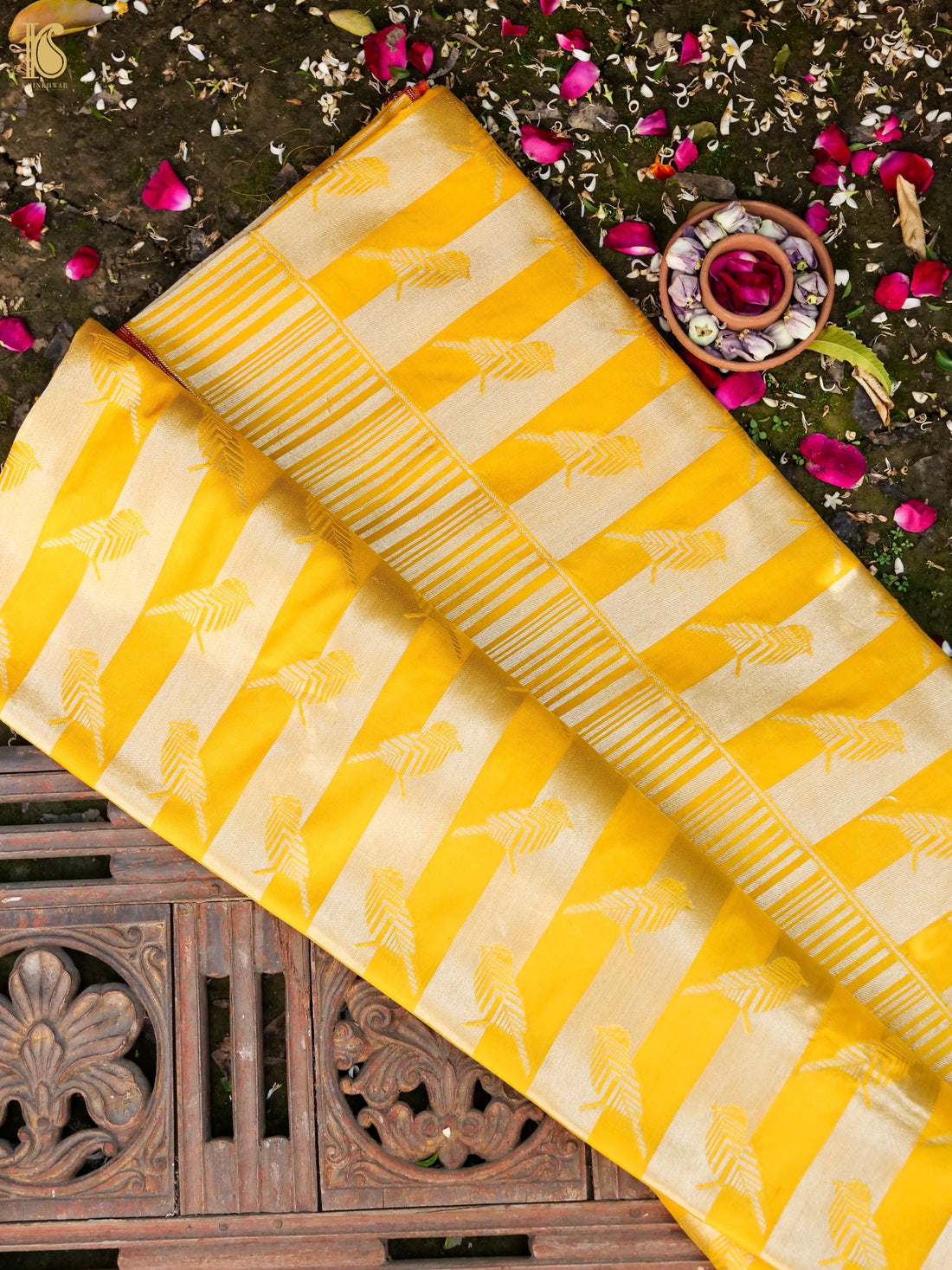 Handwoven Katan Silk Banarasi Chidiya Saree