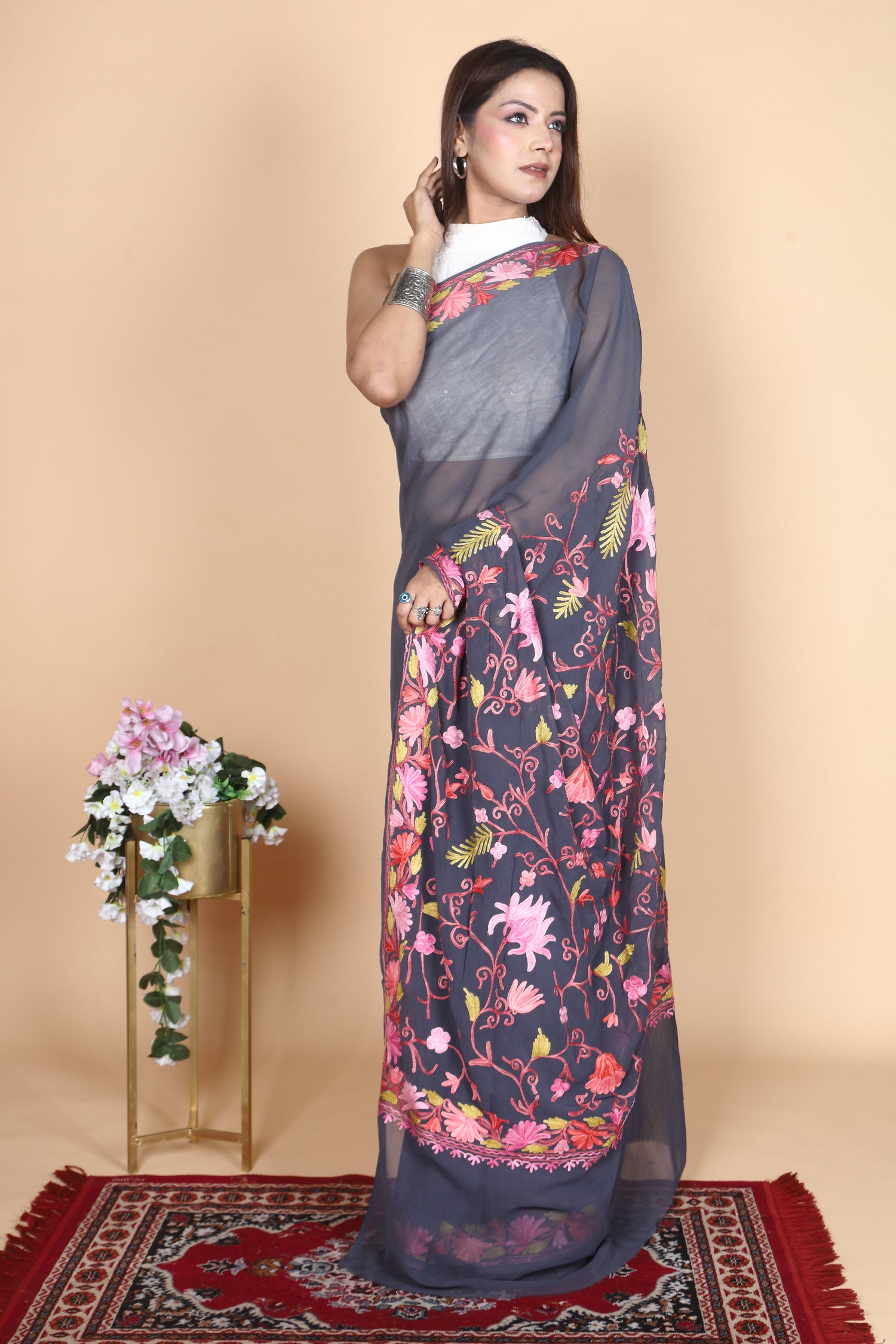 Viscose Georgette Silk Machine Aari Embriodery Kashmiri Saree