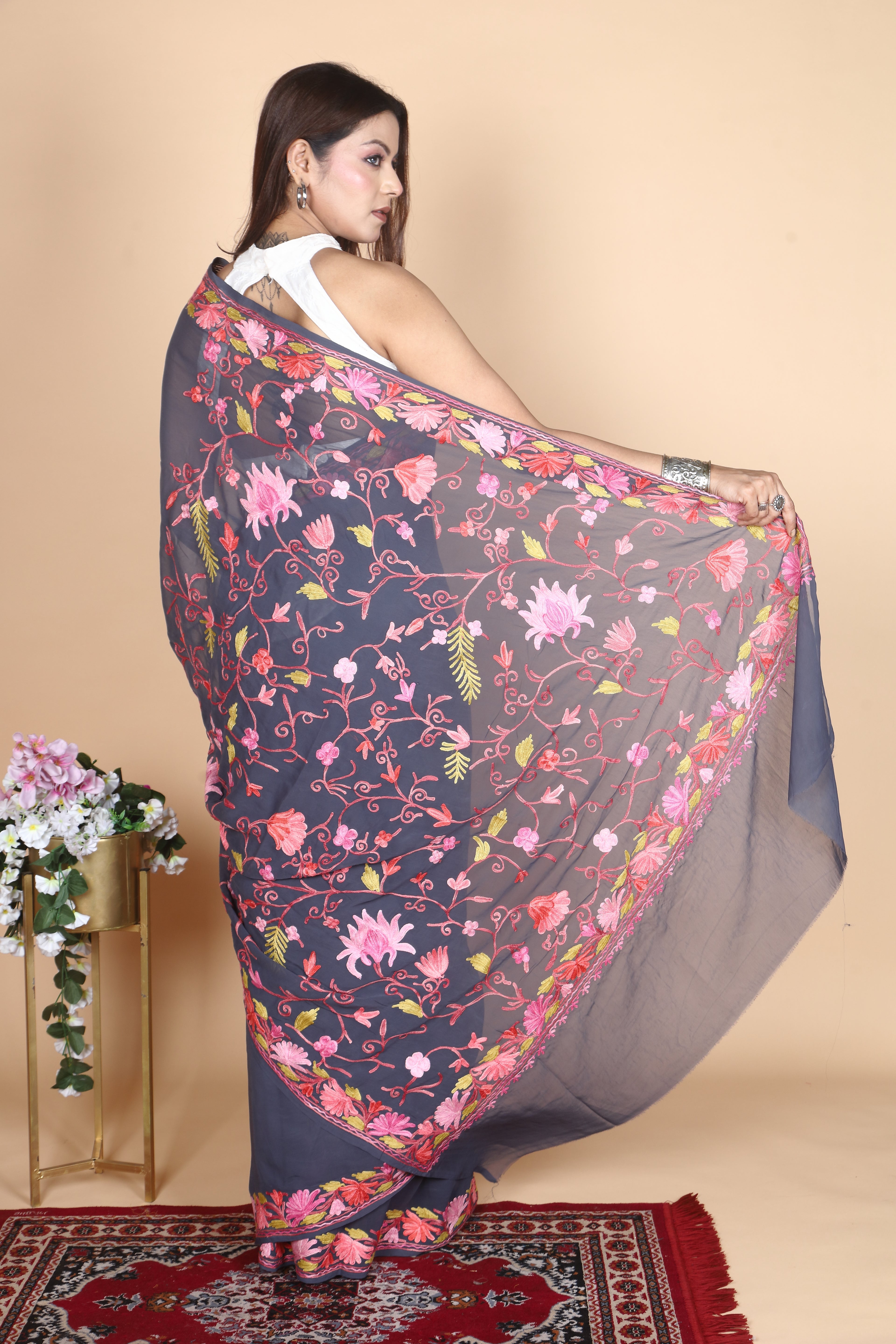 Viscose Georgette Silk Machine Aari Embriodery Kashmiri Saree