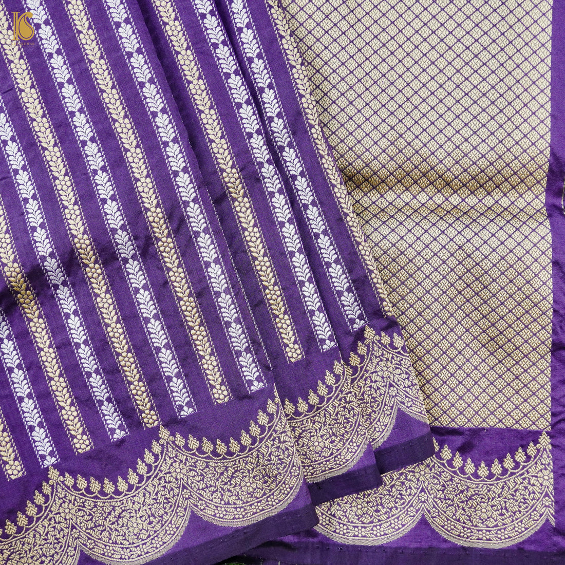 Purple Handloom Banarasi Pure Katan Silk Stripes Scalloped Saree