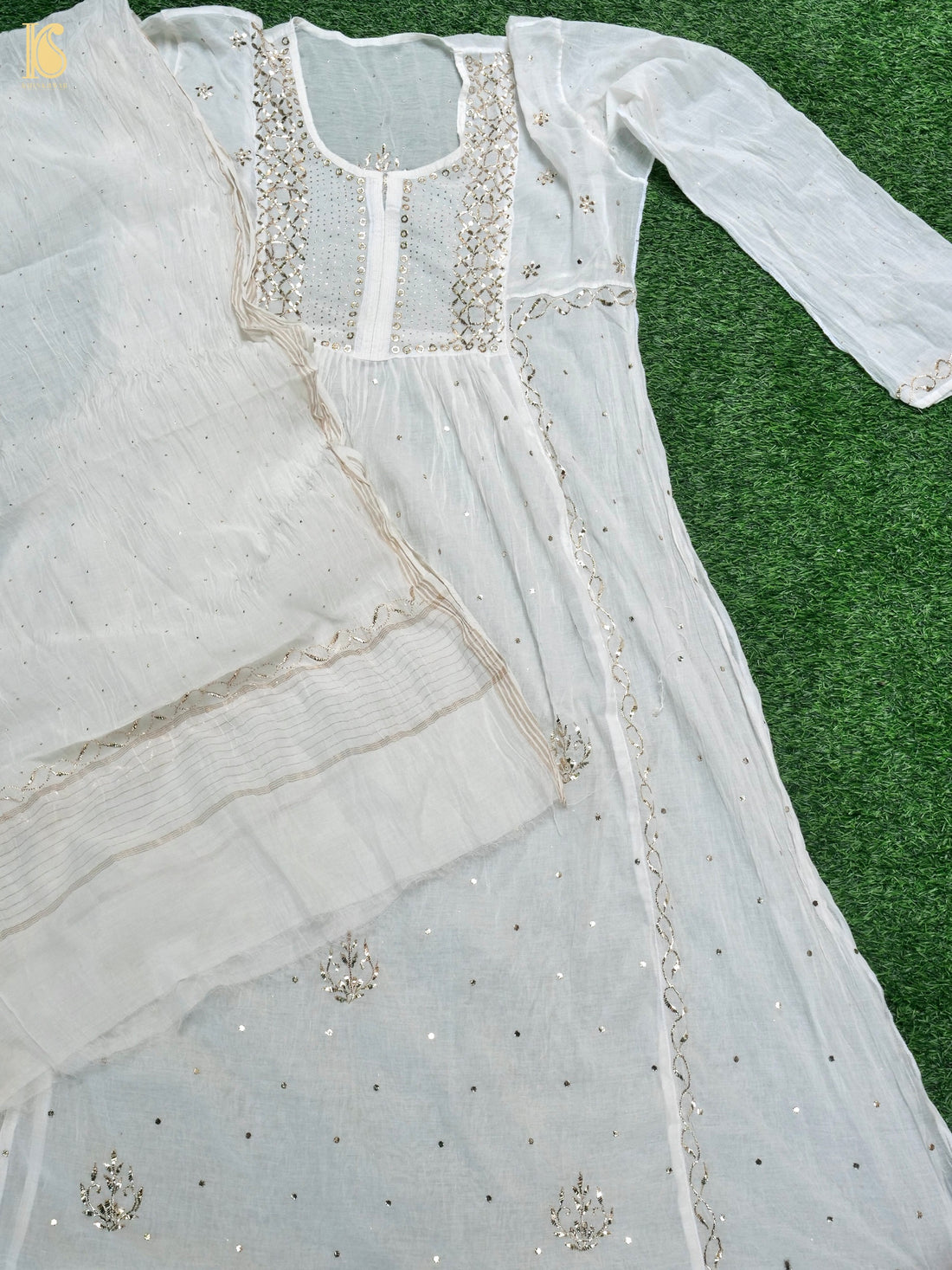 Pure Mul Chanderi Silk Suit Set with Mukaish Work