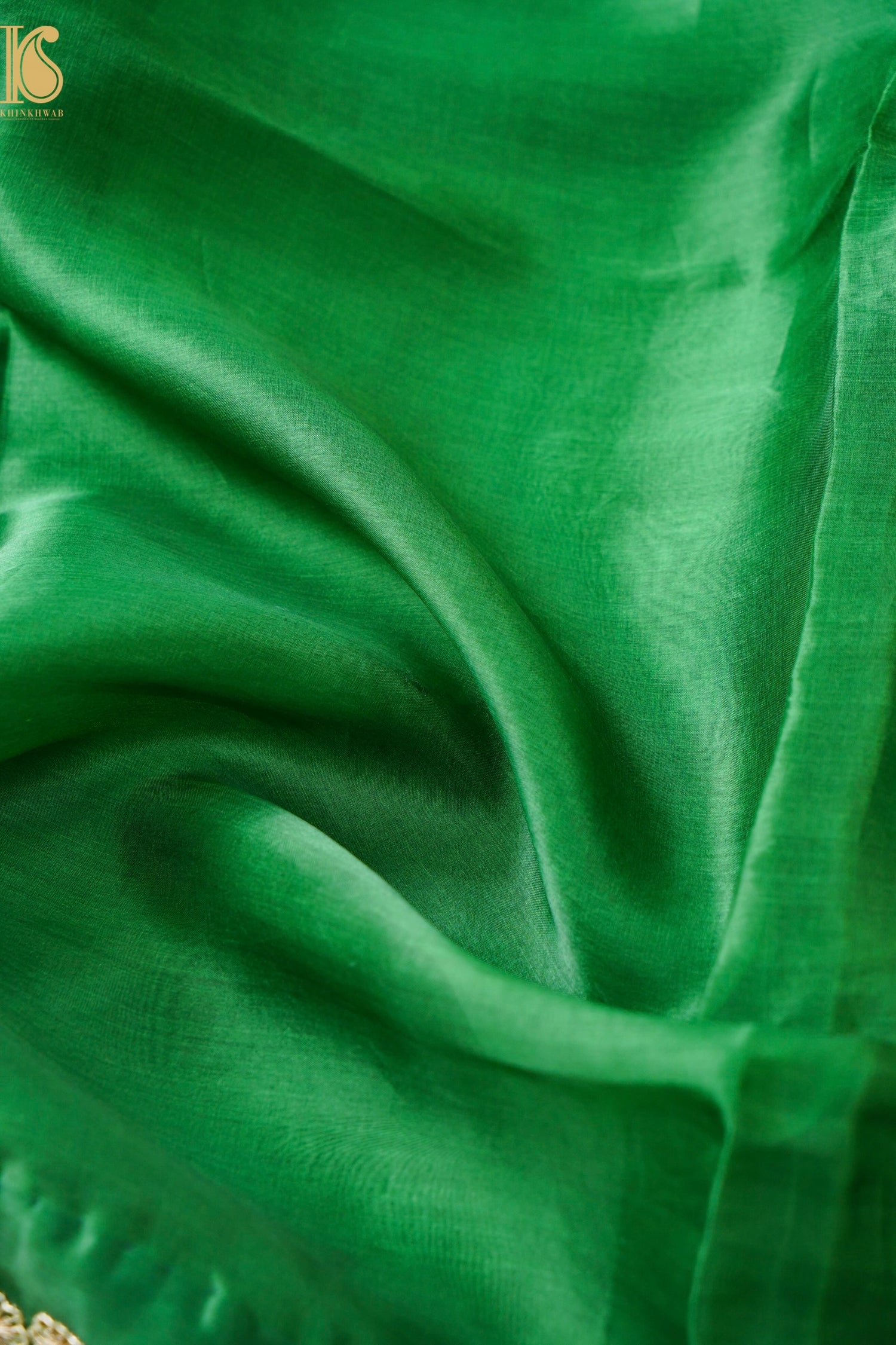 Handwoven Pure Georgette Organza Embroidery Saree