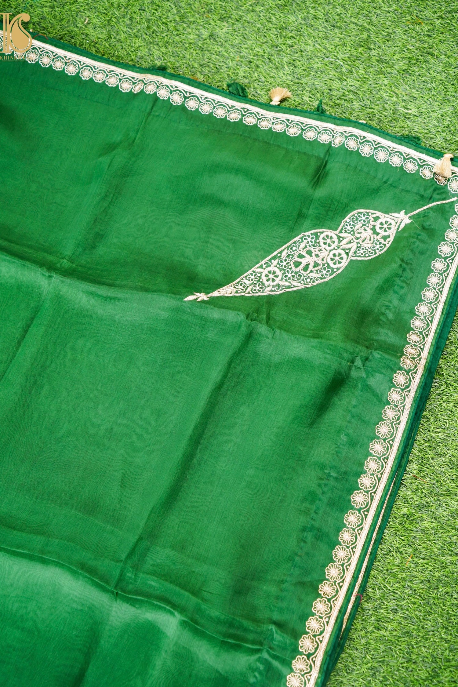 Handwoven Pure Georgette Organza Embroidery Saree