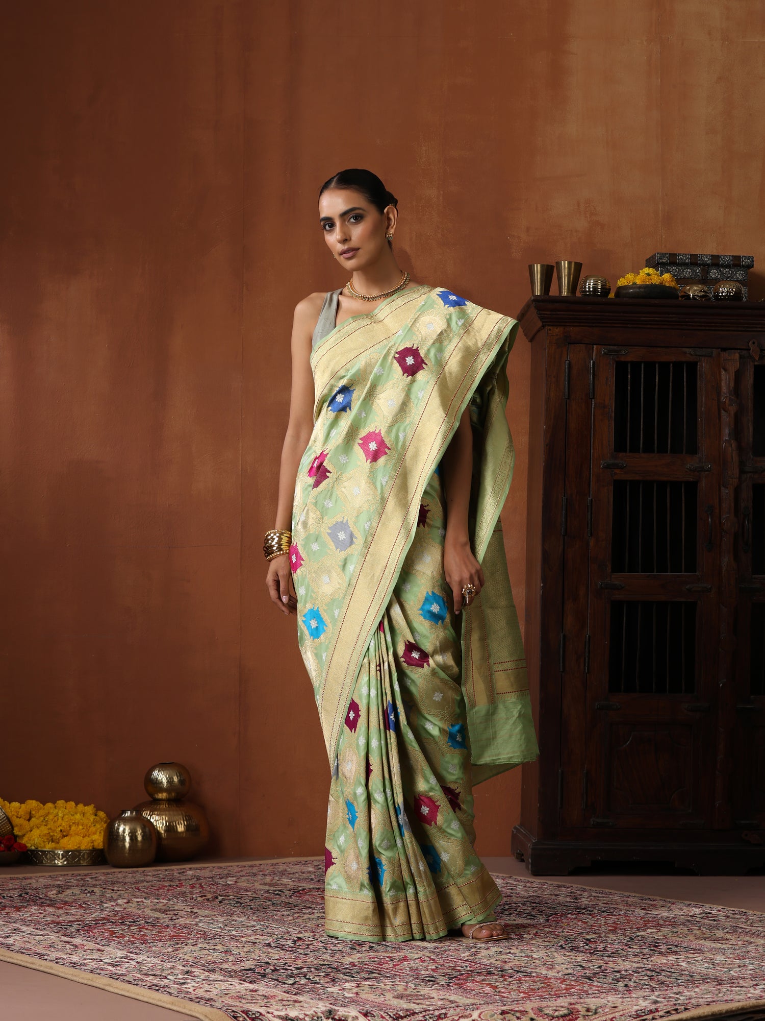 Handloom Banarasi Rangkat Silk Kadwa Saree