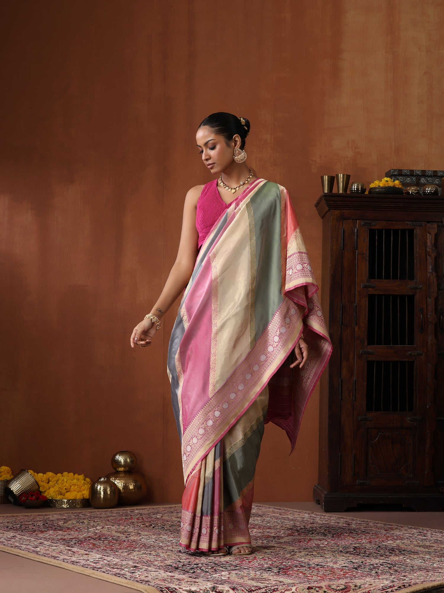 Handloom Pure Tissue Silk Rangkat Banarasi Saree