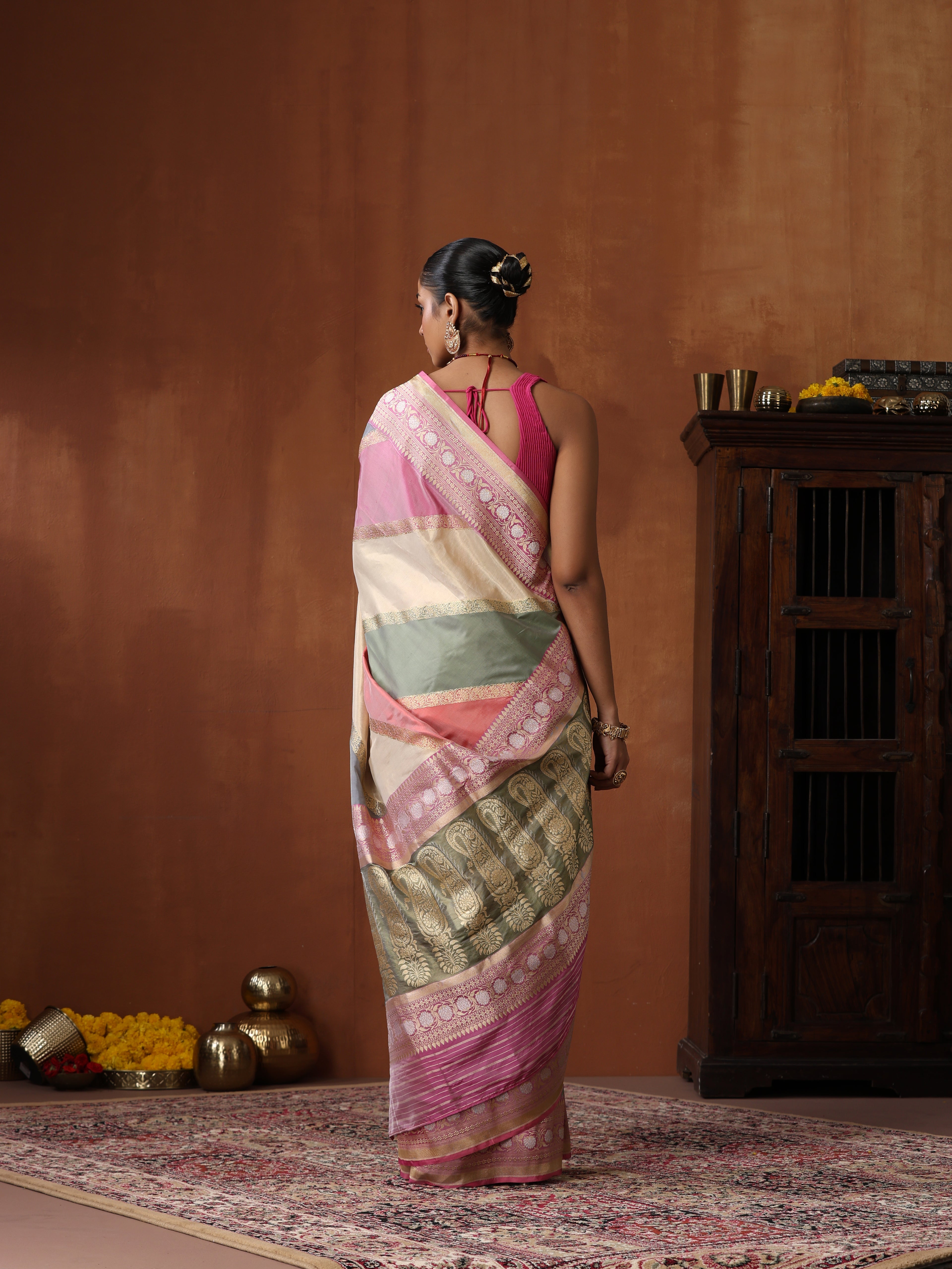 Handloom Pure Tissue Silk Rangkat Banarasi Saree