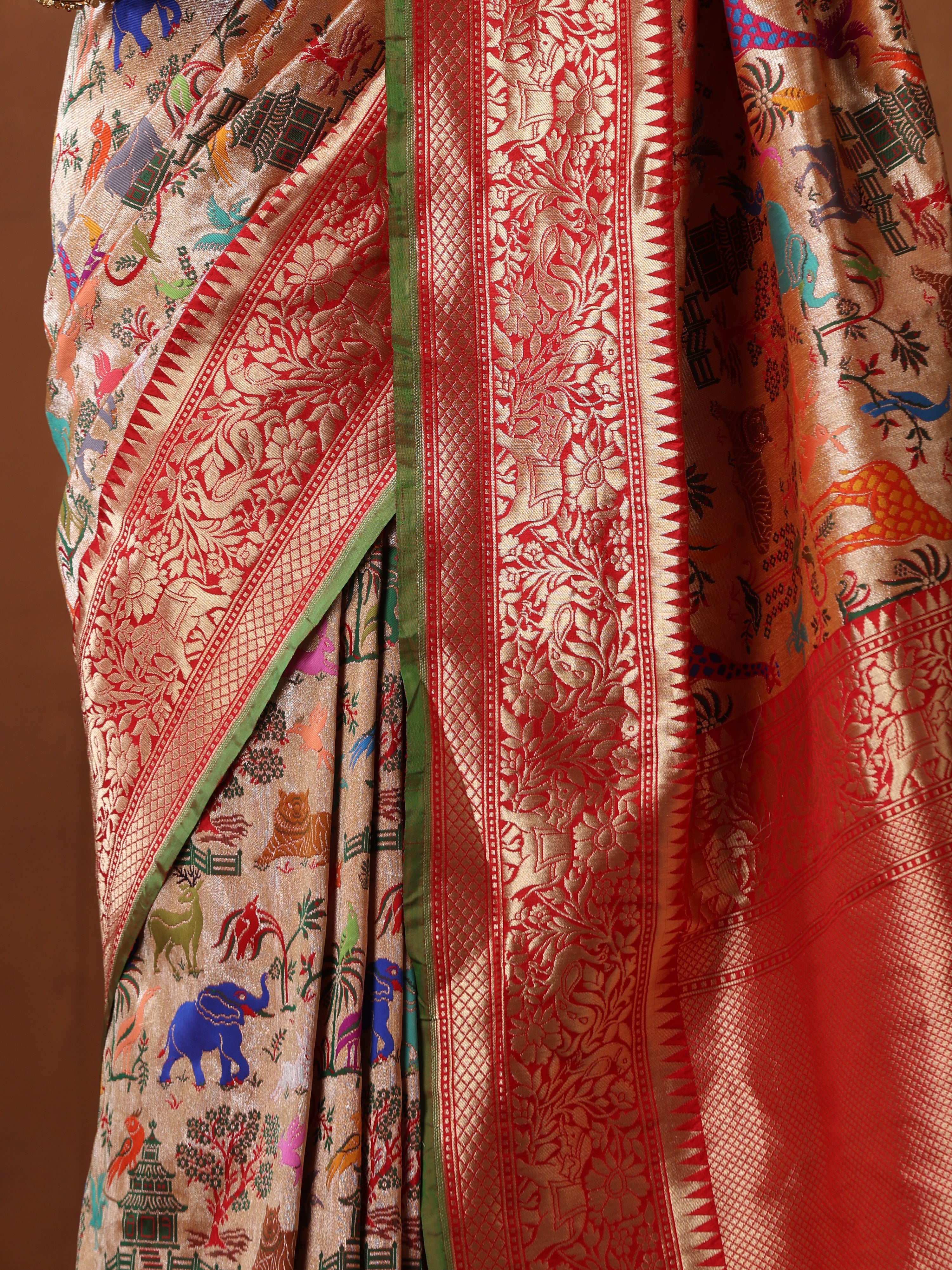 Handwoven Banarasi Katan Silk Kadwa Shikargah Saree