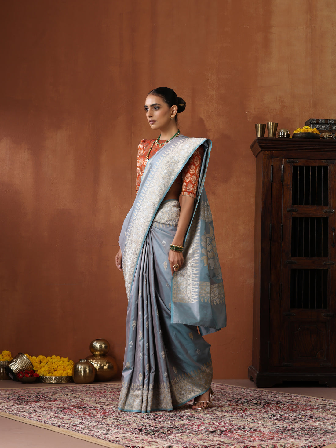 Handloom Banarasi Katan Silk Kadwa Ektara Kumudini Saree