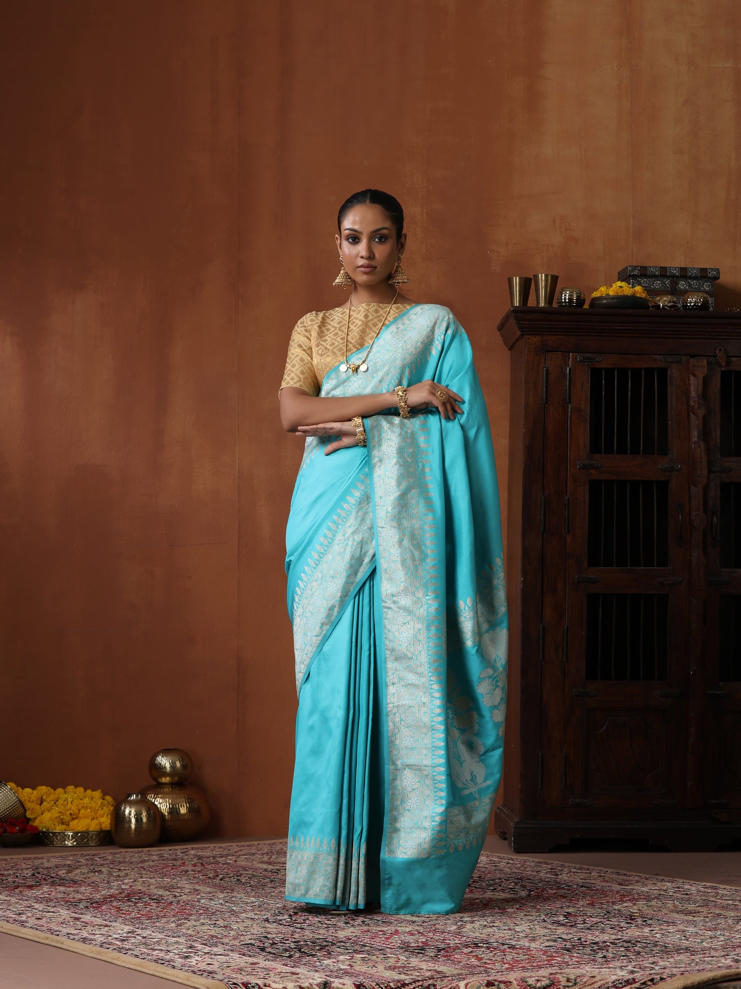 Handloom Banarasi Katan Silk Kadwa Ektara Kumudini Saree