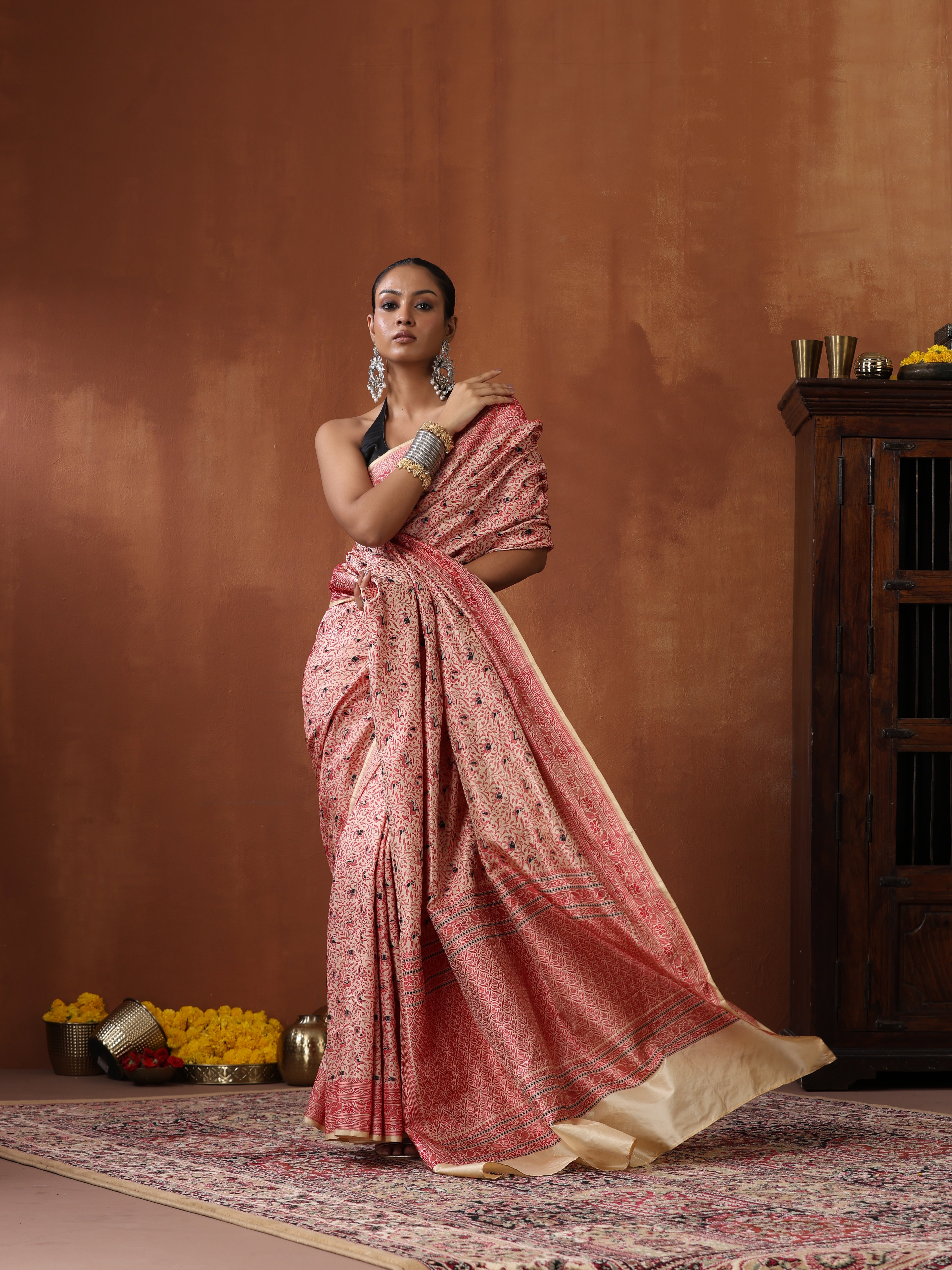 Handloom Banarasi Resham Shikargah Saree