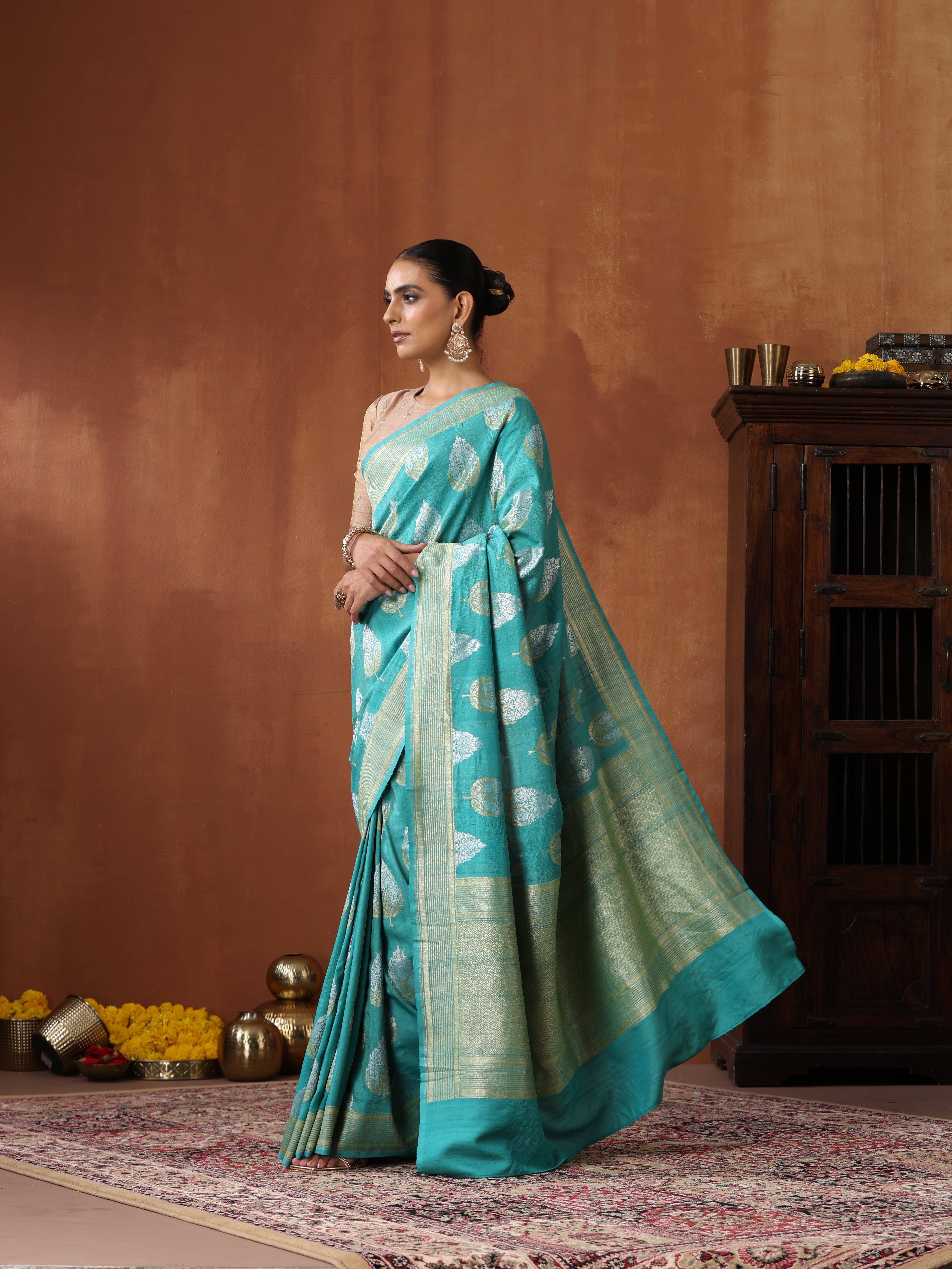 Pure Tussar Georgette Silk Handwoven Banarasi Saree