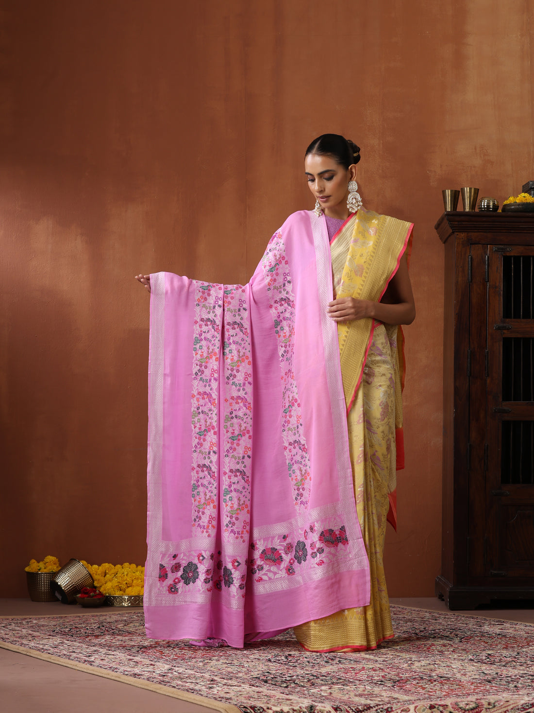 Handwoven Banarasi Georgette Dupatta with Floral Meenakari