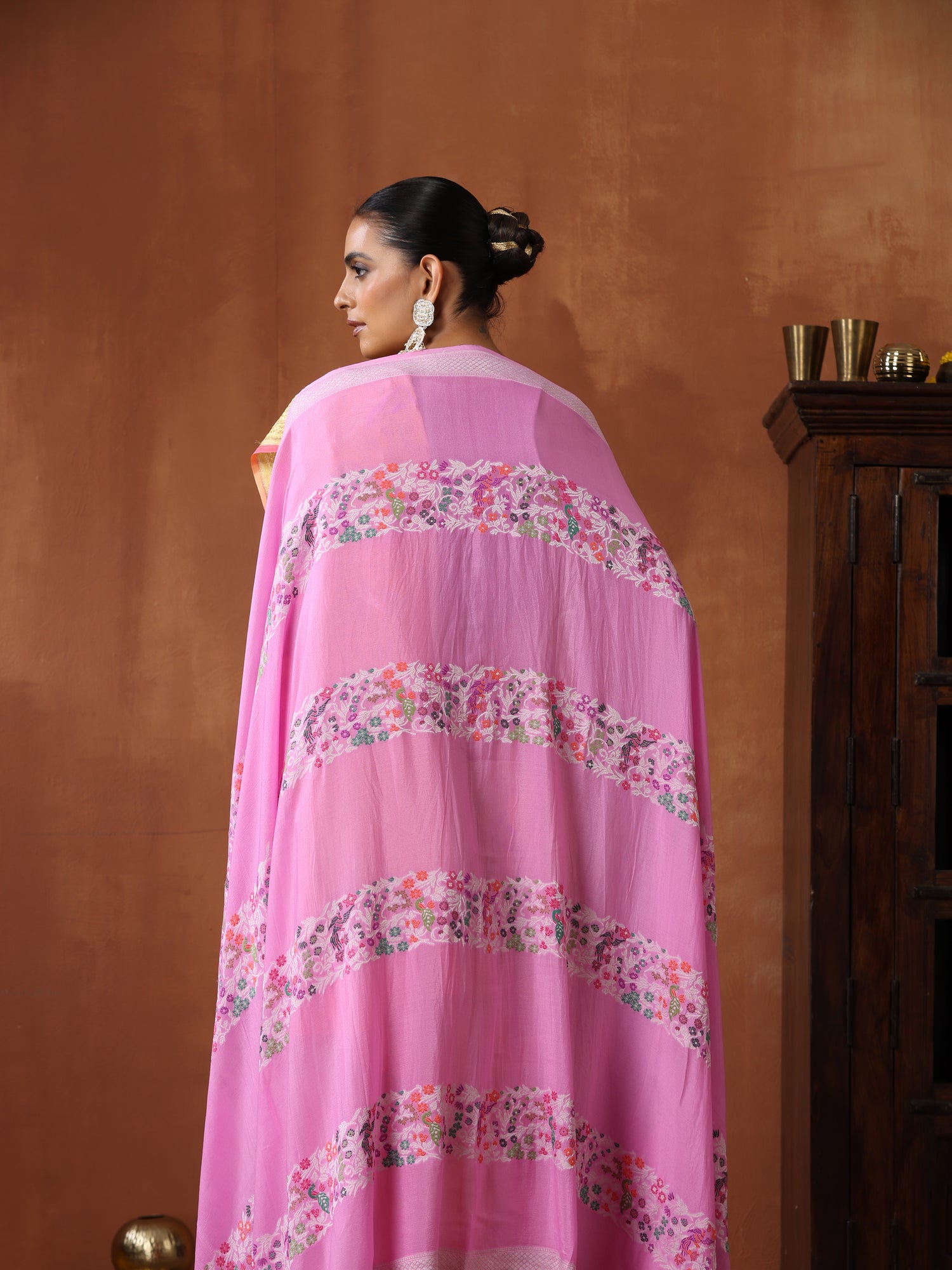 Handwoven Banarasi Georgette Dupatta with Floral Meenakari