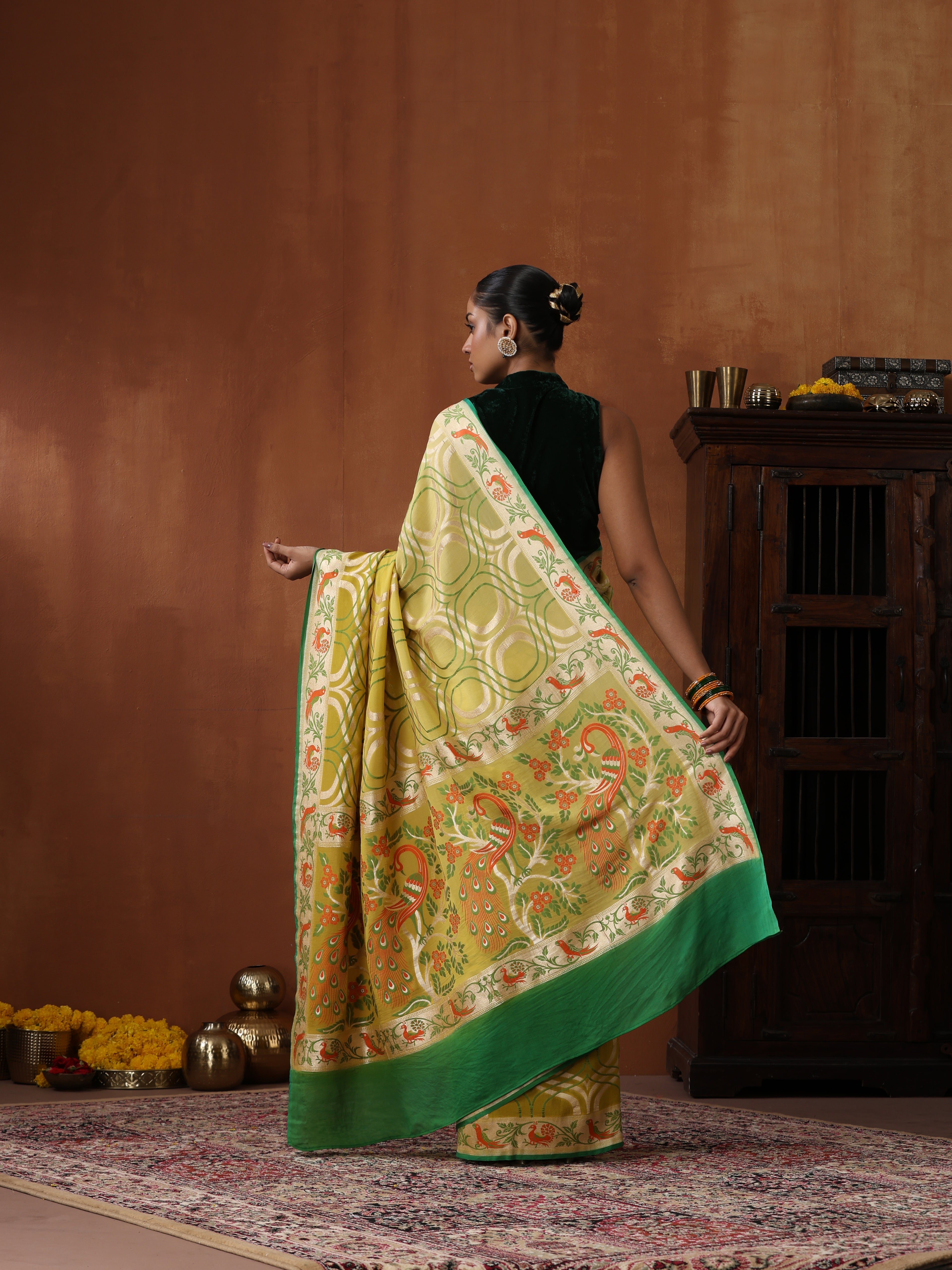 Pure Georgette Banarasi Bird Border Saree