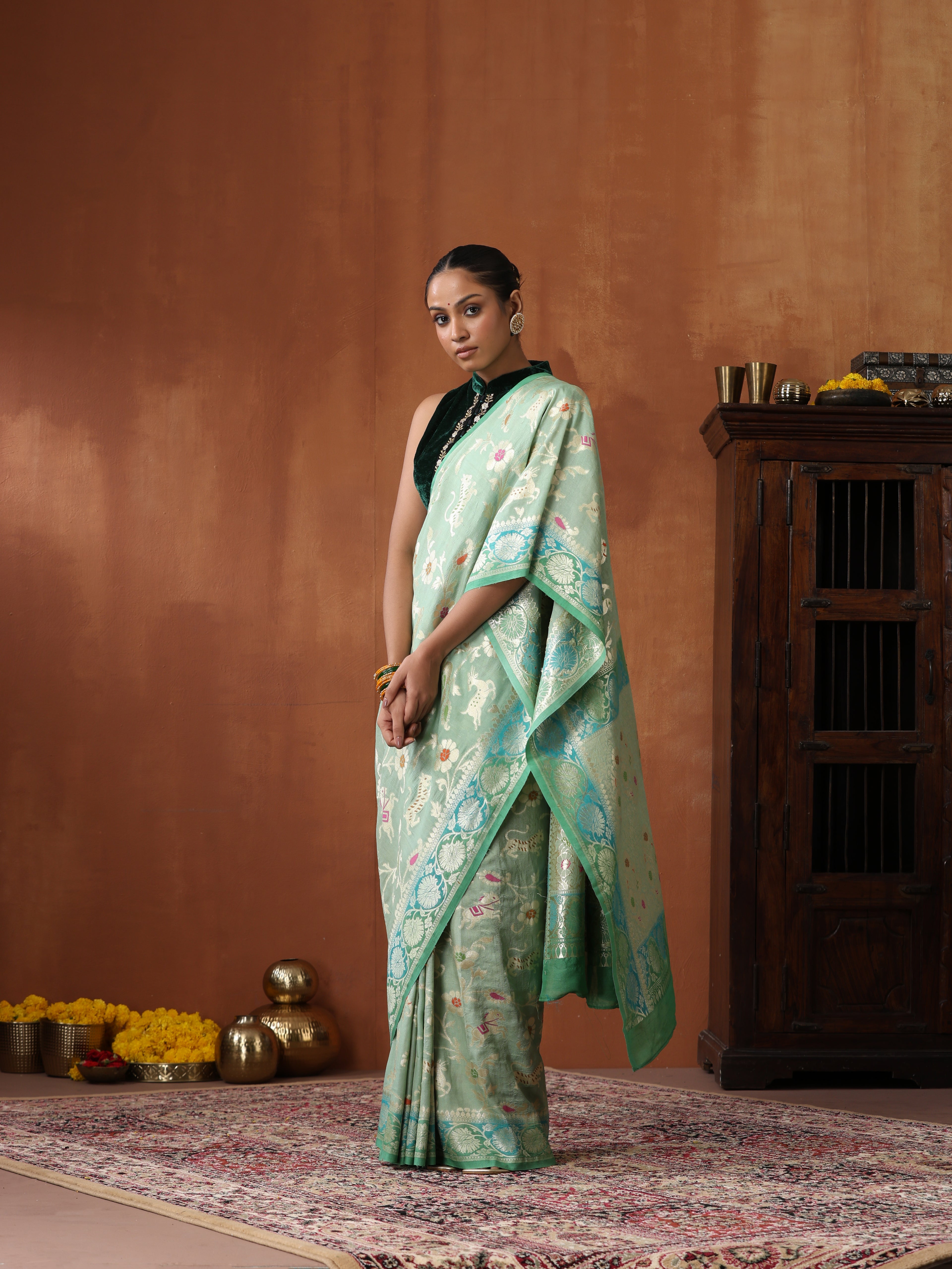 Handloom Banarasi  Tussar Silk Meenakari Shikargah Saree