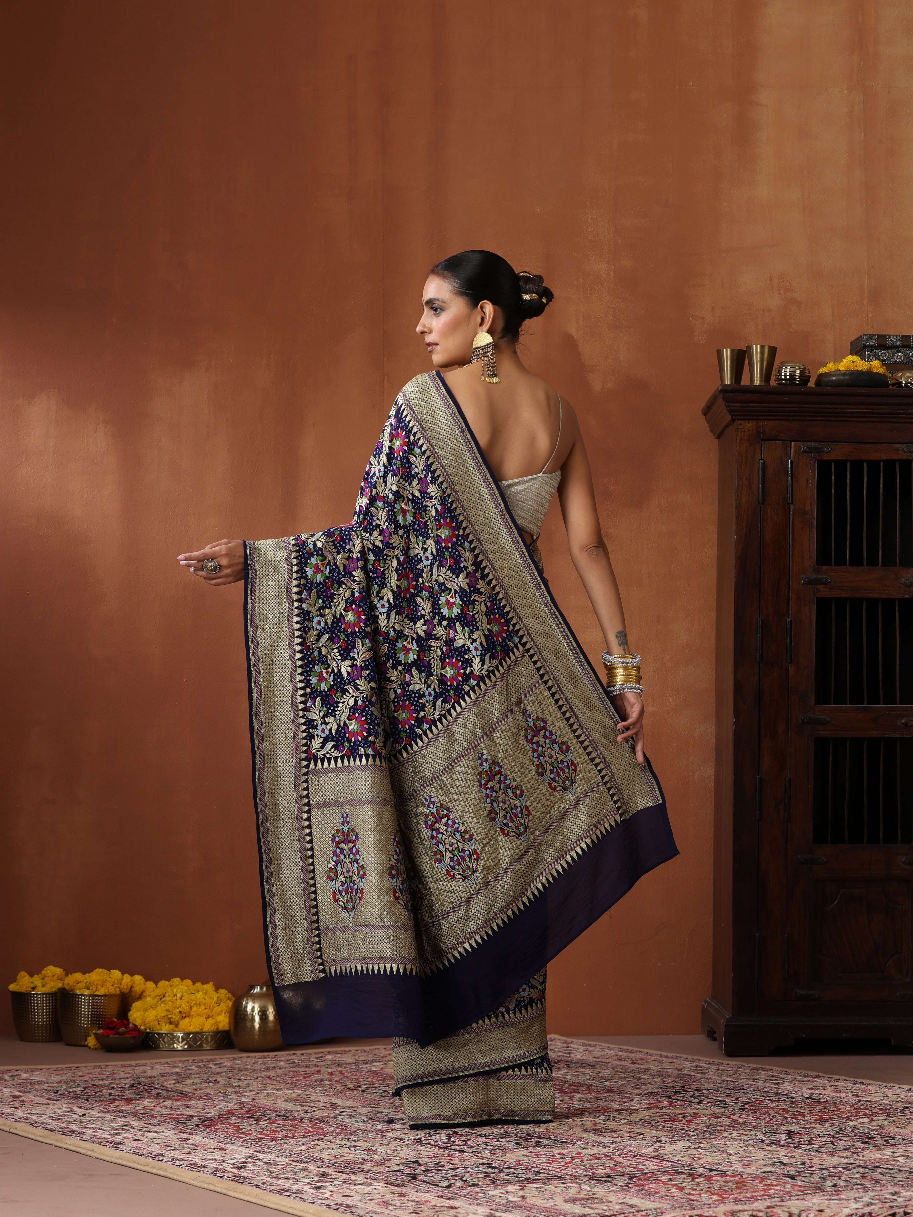 Handloom Banarasi Georgette Bandhani Saree