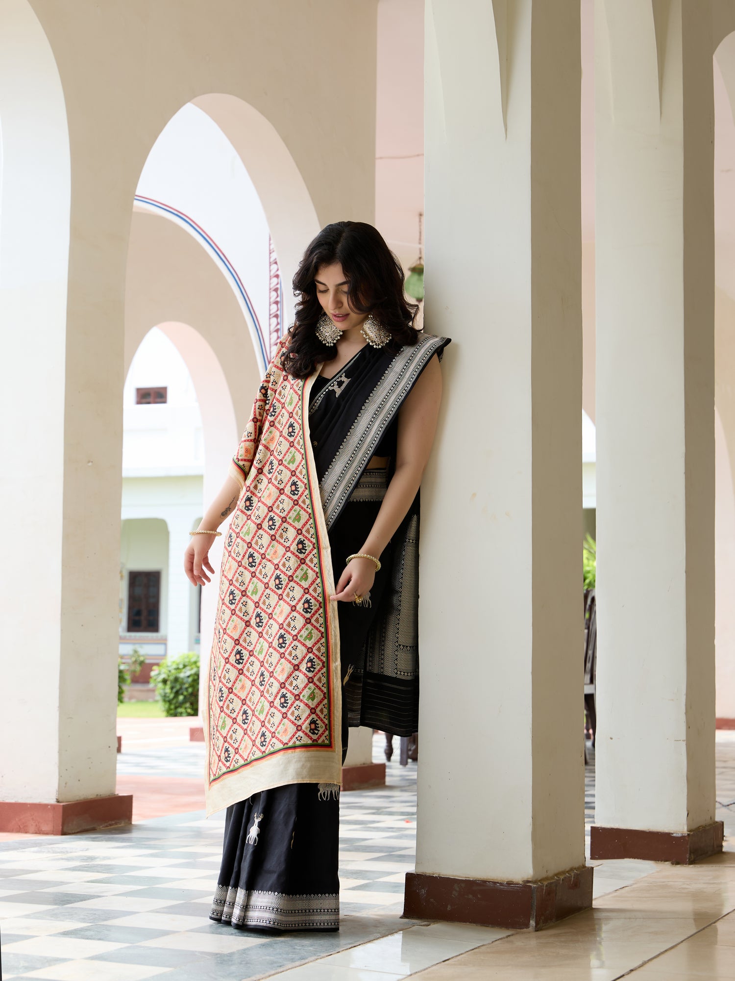 Pure Chiniya Silk Banarasi Woven Stole
