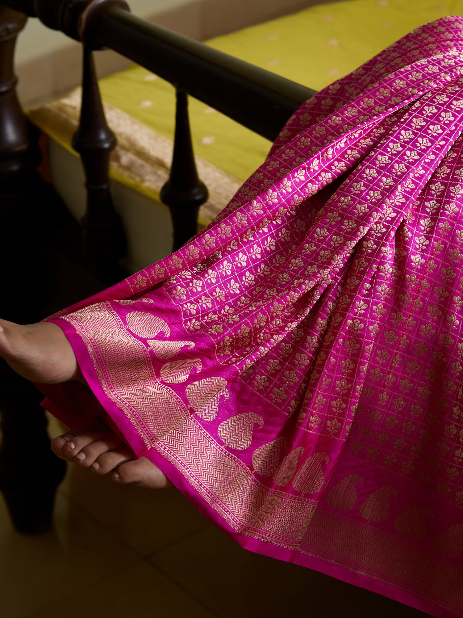 Handwoven Banarasi Katan Silk Brocade Saree with Konya Pallu in Pink