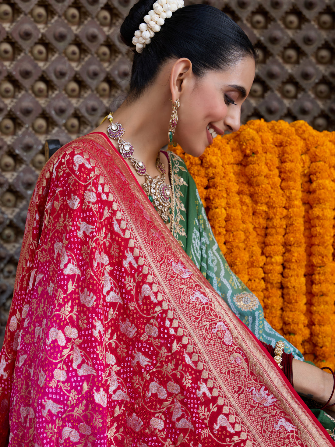 Banarasi Bandhani Georgette Shikargah Dupatta in Red &amp; Pink