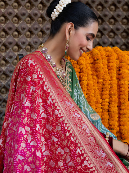 Banarasi Bandhani Georgette Shikargah Dupatta in Red &amp; Pink