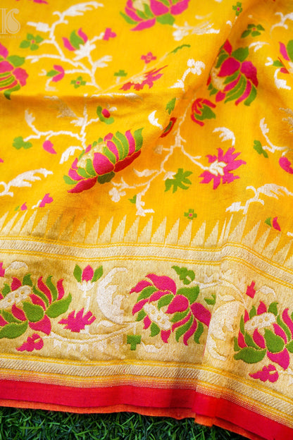 Banarasi Moonga Silk Dupatta with Meenakari