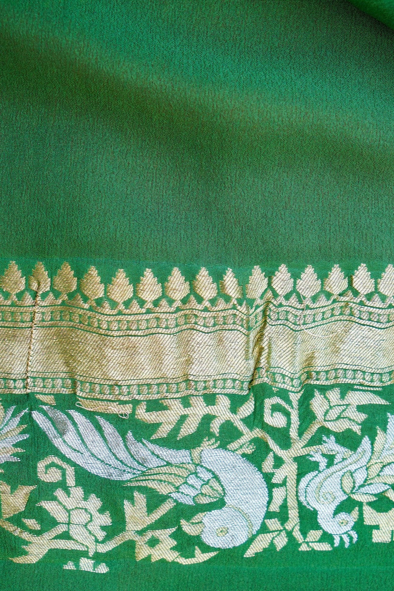 Pure Georgette Birds Banarasi Saree