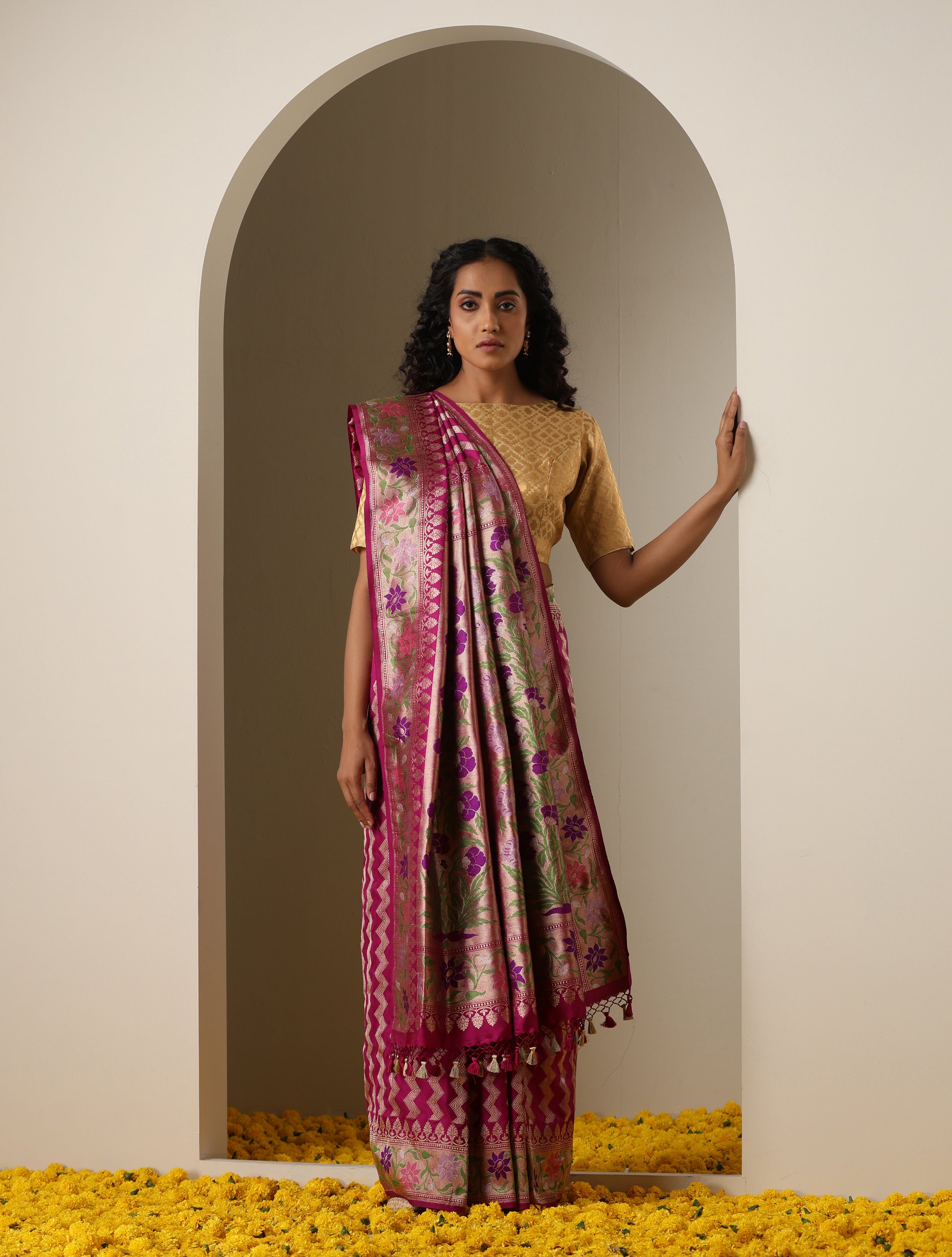 Kumudini - Violet Red Pure Katan Silk Handwoven Banarasi Kadwa Revival Saree