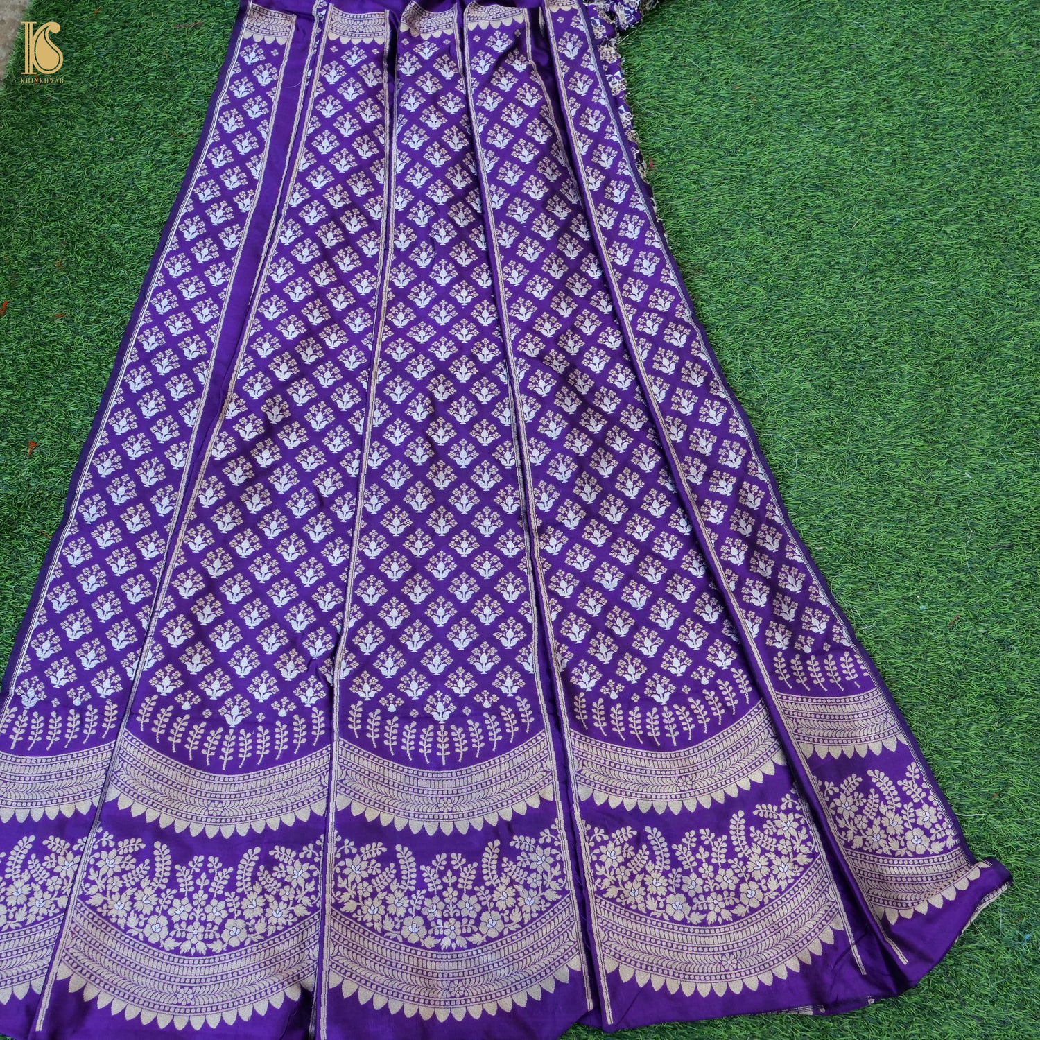 Handloom Banarasi Katan Silk Kalidar Scallop Lehenga