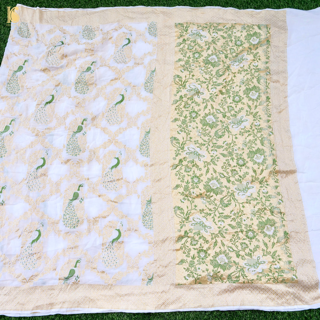 Dyeable Pure Georgette Banarasi Peacock Saree