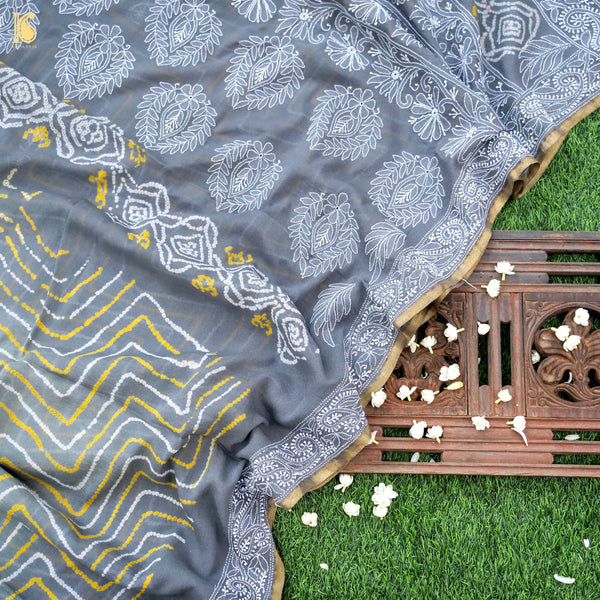 Pure Georgette Handloom Banarasi Bandhani Saree with Chikankari Border
