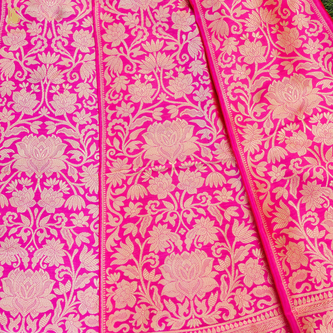 Handloom Pure Katan Silk Pink Banarasi Kalidar Lotus Lehenga
