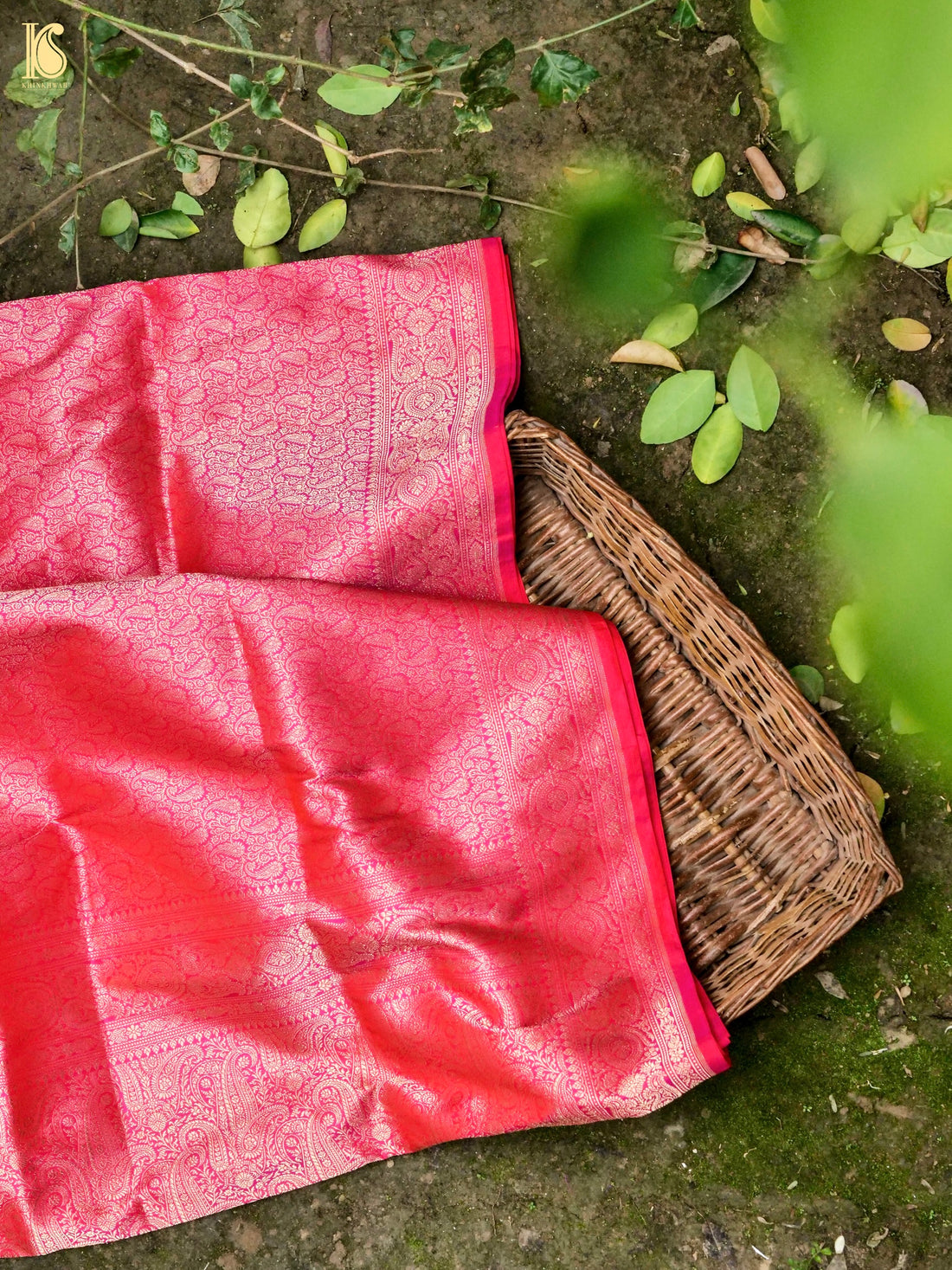 Handloom Banarasi Silk Zari Tanchoi Saree