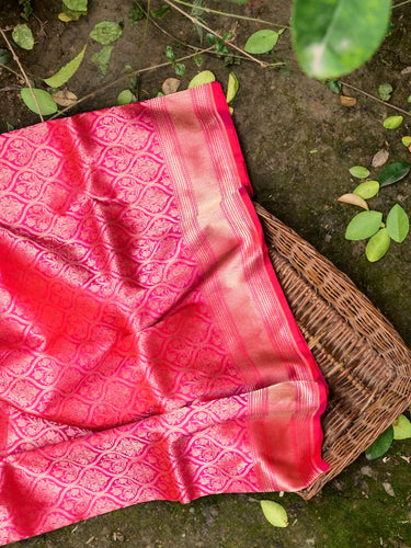 Handloom Banarasi Silk Zari Tanchoi Saree