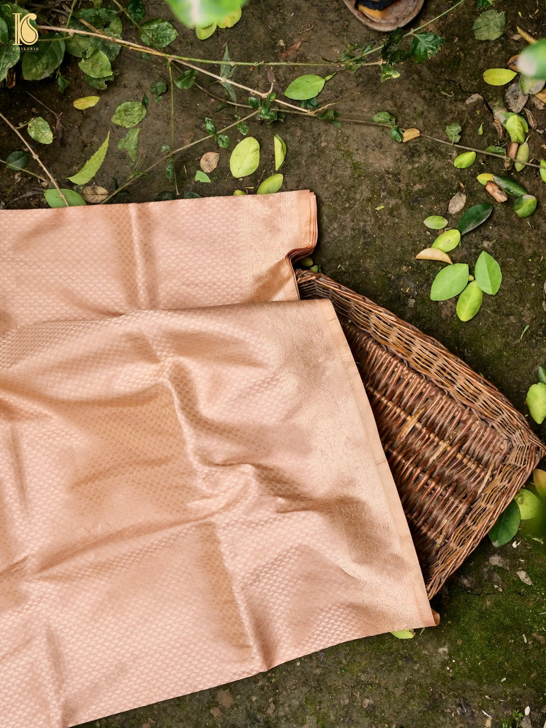 Handloom Banarasi Silk Zari Tanchoi Saree