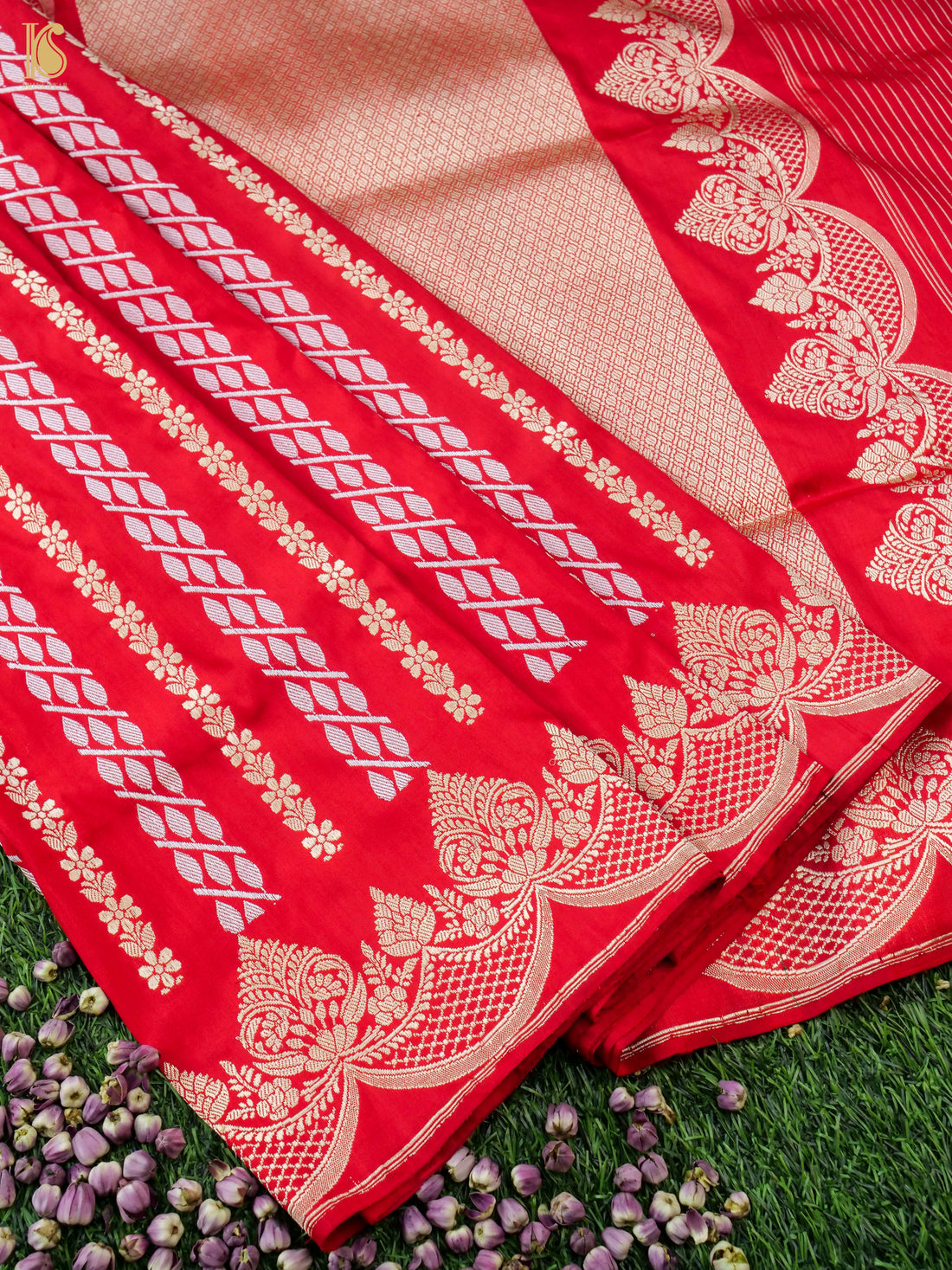 Handloom Banarasi Katan Silk Kadwa Stripes Saree