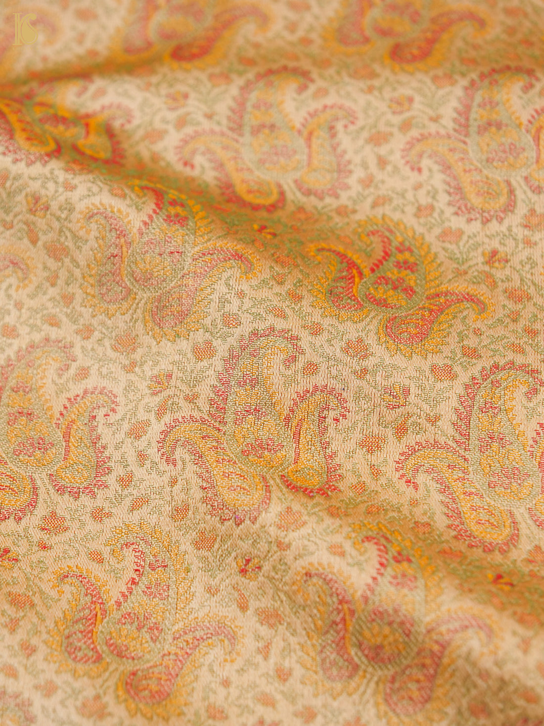 Handloom Banarasi Royal Ambi Tanchoi Silk Fabric