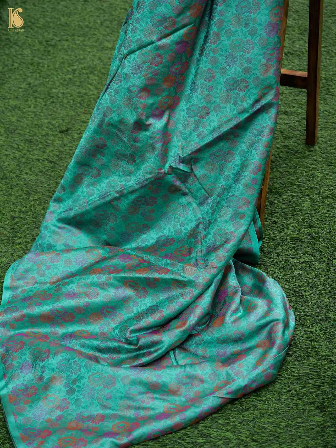 Handloom Banarasi Tanchoi Silk Fabric