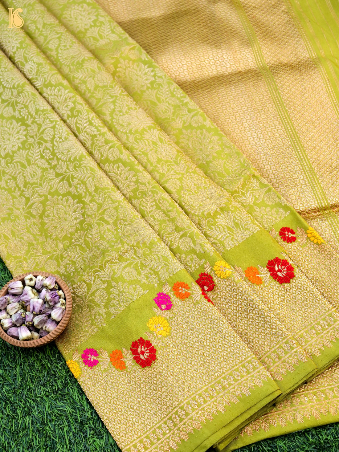 Handloom Banarasi Silk Zari Tanchoi Ektara Mina Saree