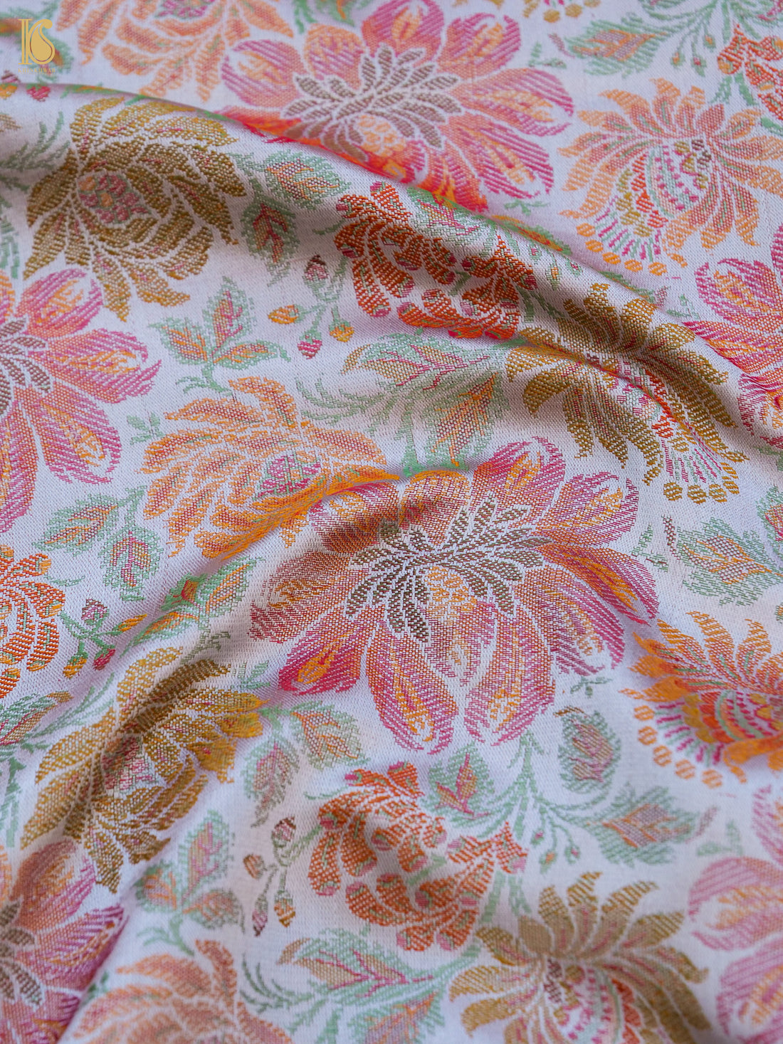 Handloom Banarasi Tanchoi Silk Dahlia Fabric