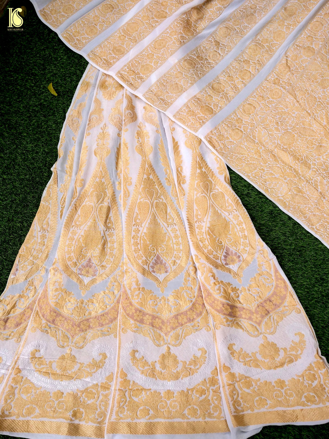 Georgette Kalidar Banarasi Dyeable Lehenga