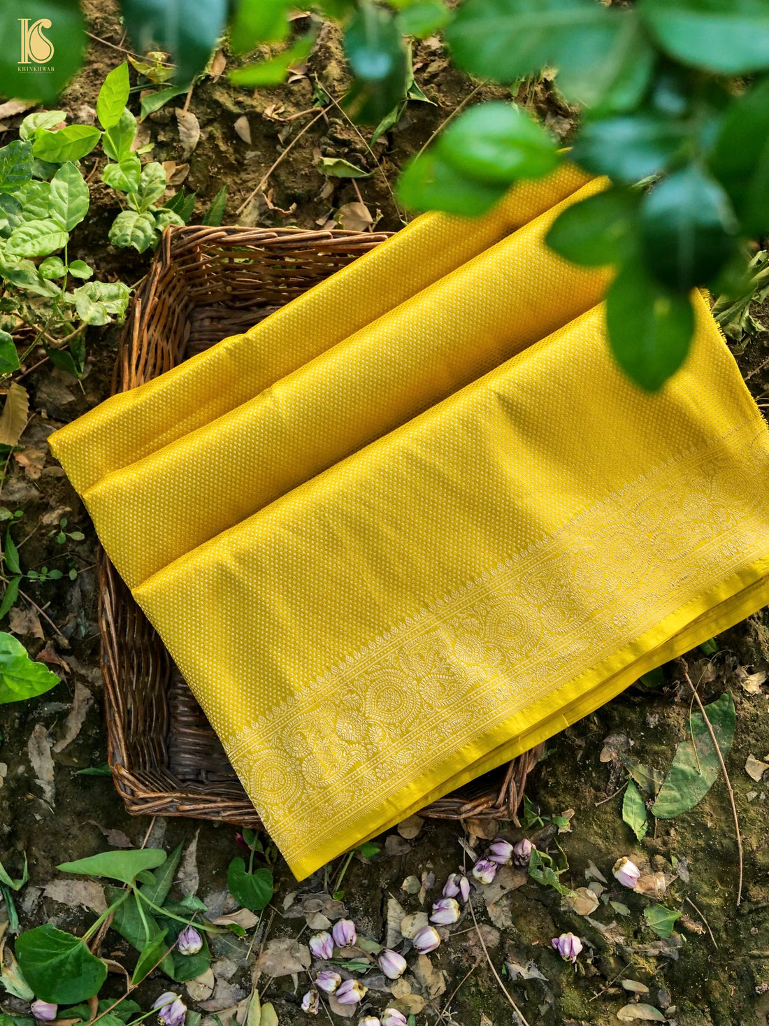 Handloom Banarasi Katan Silk Zari Tanchoi Saree