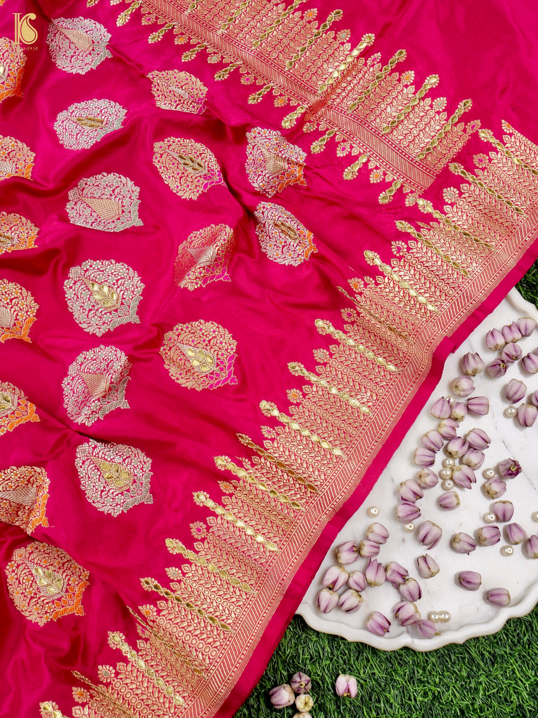 Banarasi Handwoven Katan Silk Kadwa Mor Dupatta with Gotta Patti