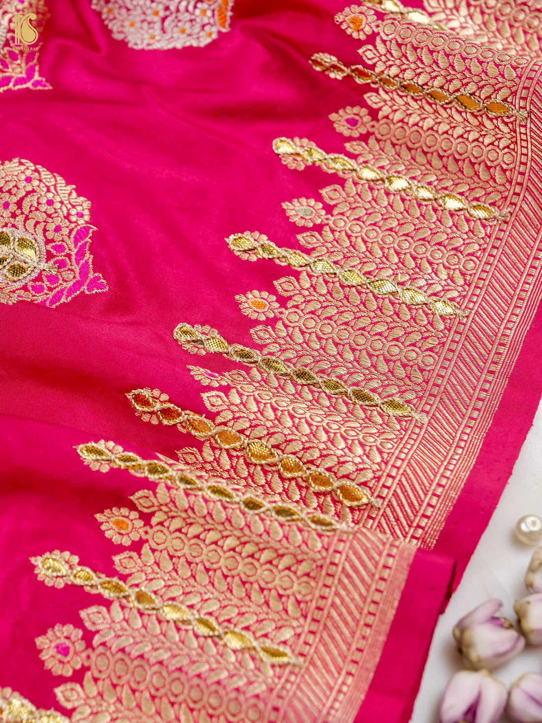 Banarasi Handwoven Katan Silk Kadwa Mor Dupatta with Gotta Patti